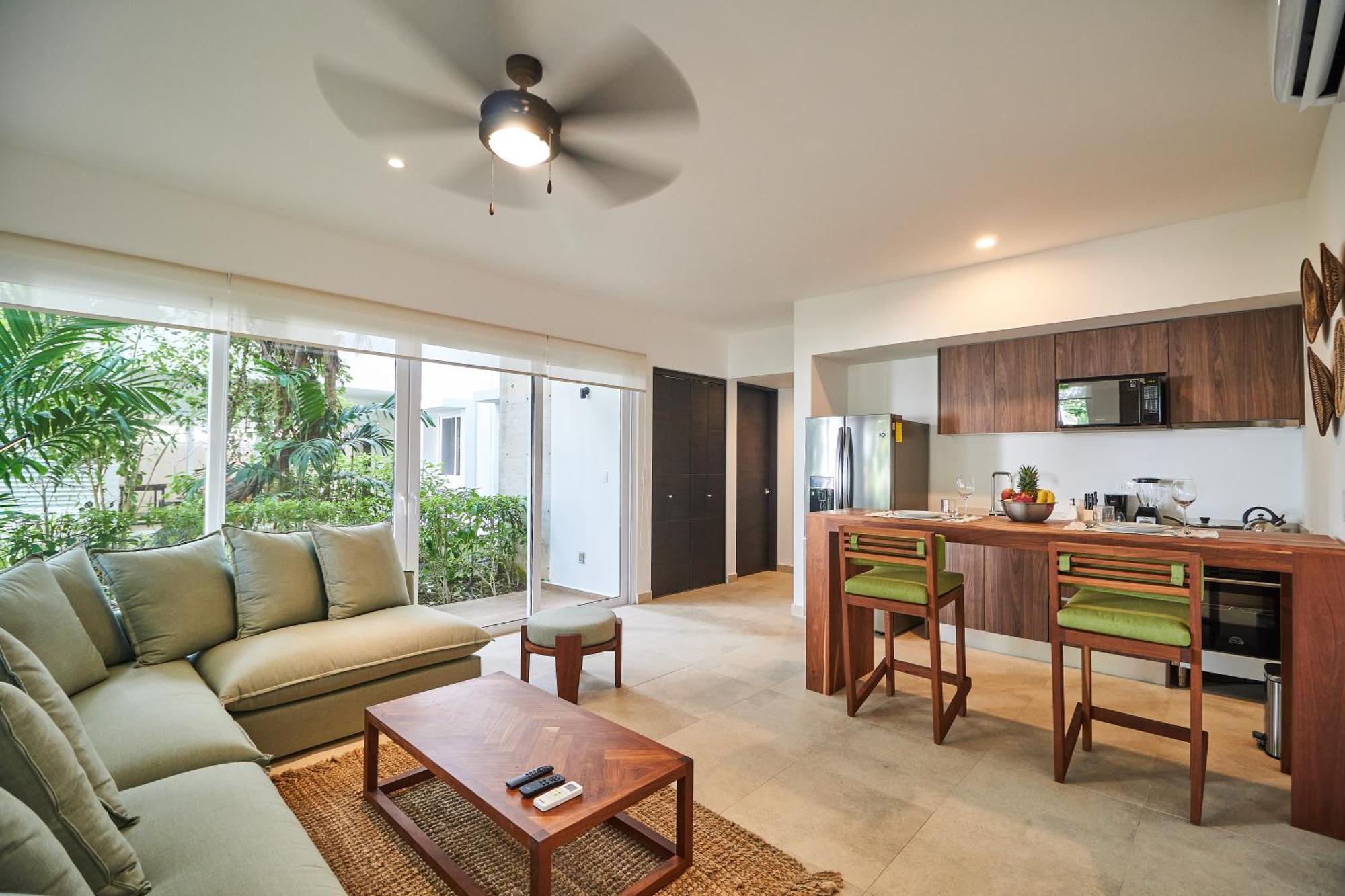 Premium With Pools, Gym, Yoga Deck & Bbq Grill In Gated Apartment Tulum
