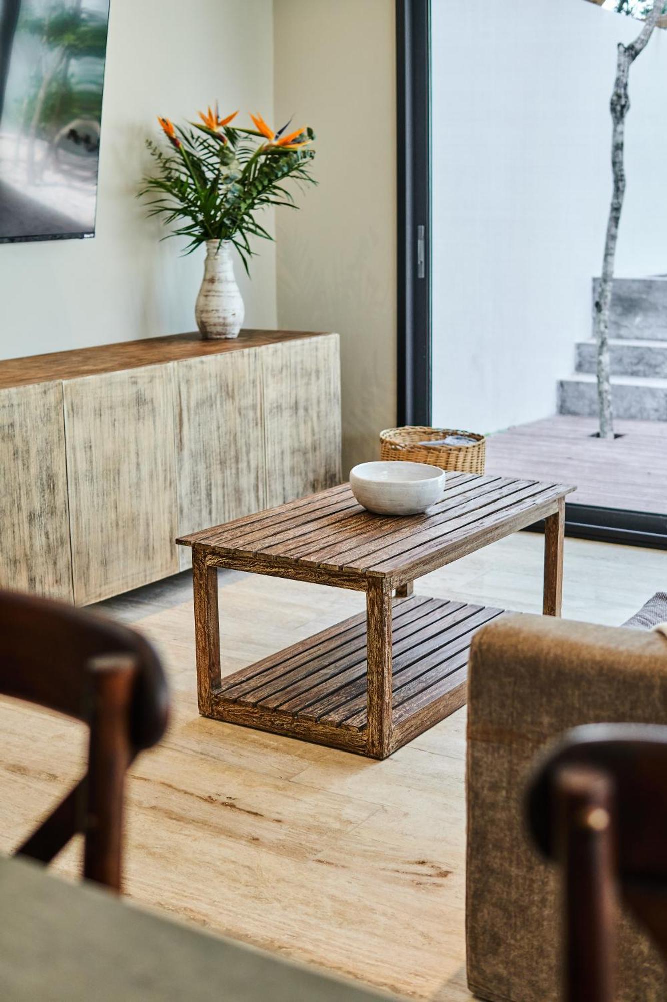 Luxury With 2 Pools, Open Terraces And Sun Deck Villa *