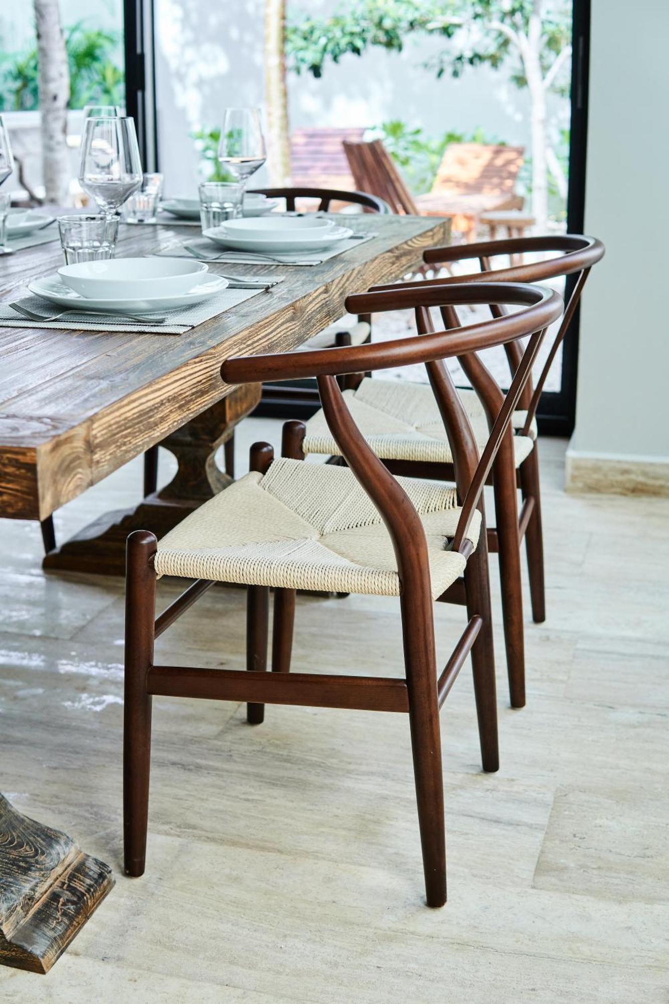 Luxury With 2 Pools, Open Terraces And Sun Deck Villa