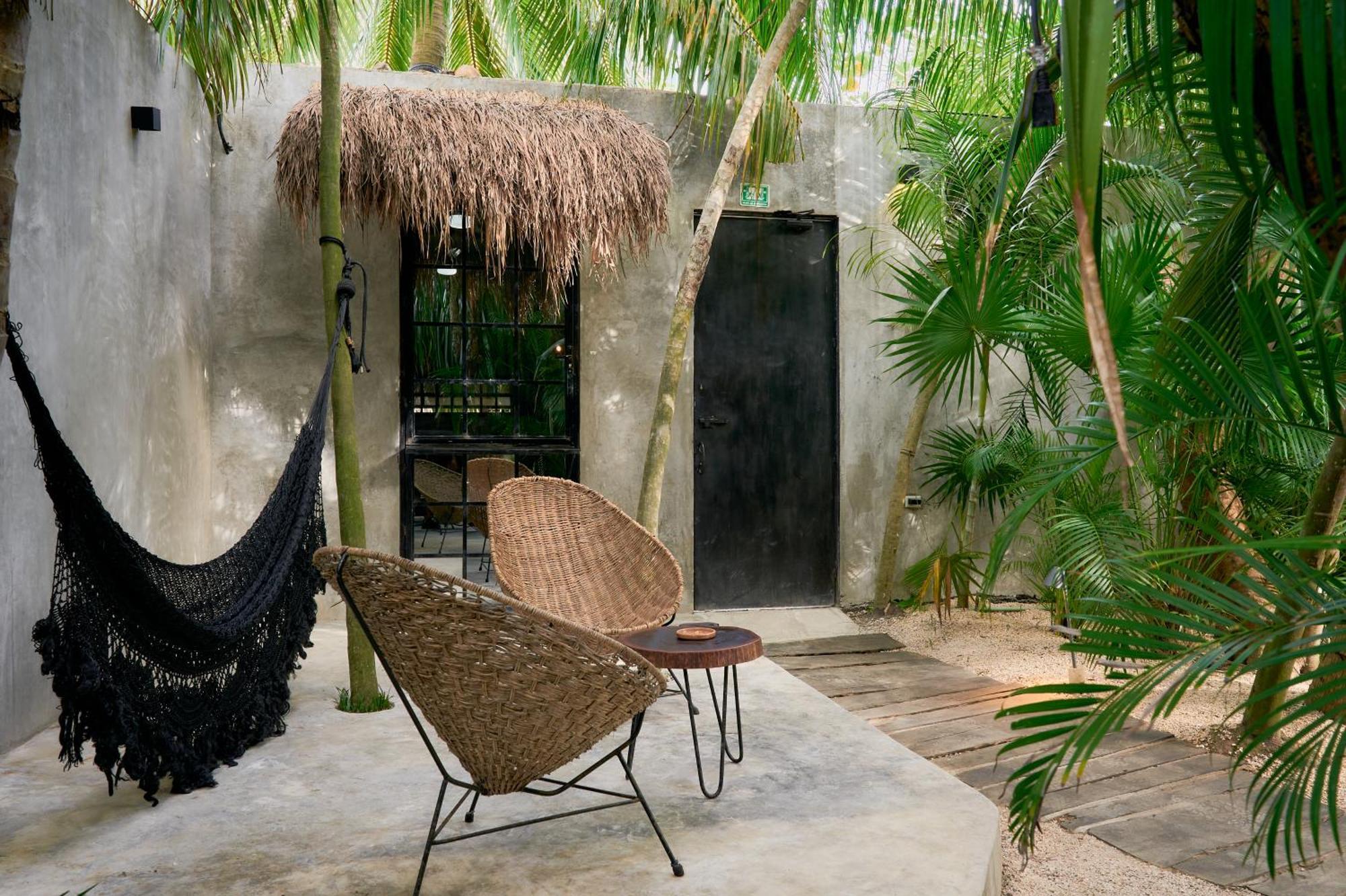 Casa 8br Z H - Next Level B *