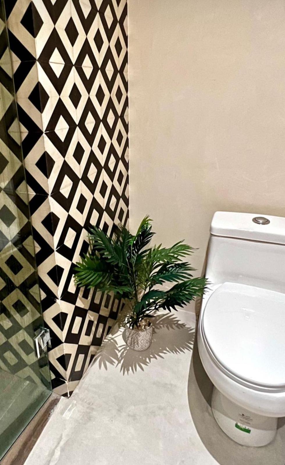 Solemn Villasenor * Tulum