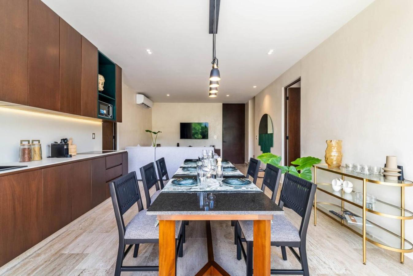 Holiday home 3br Penthouse With Private Plunge Pool *