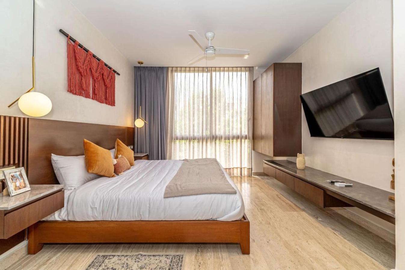 Holiday home 3br Penthouse With Private Plunge Pool