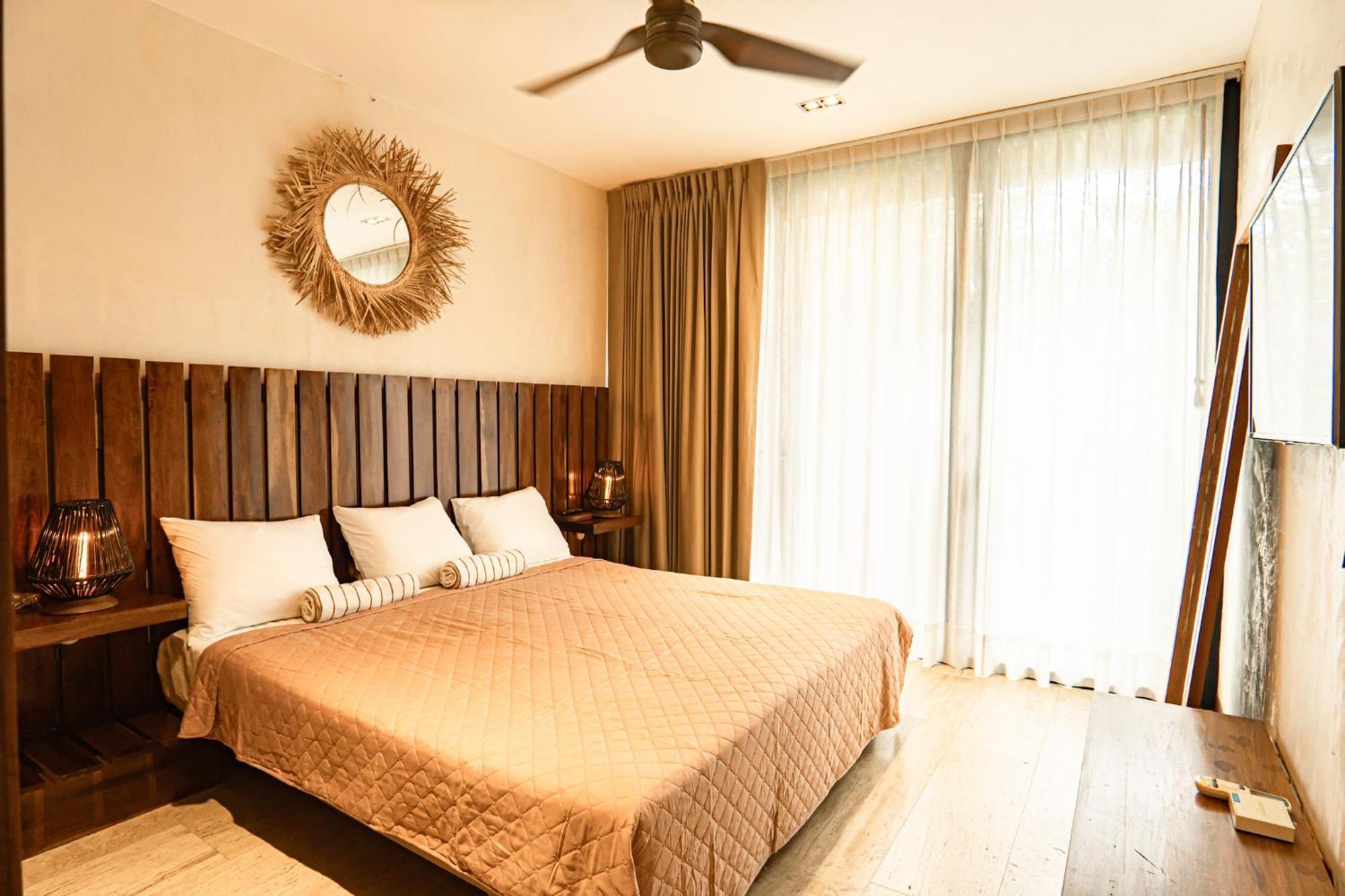 Garnet - Private Rooftop With Pool And Club Access