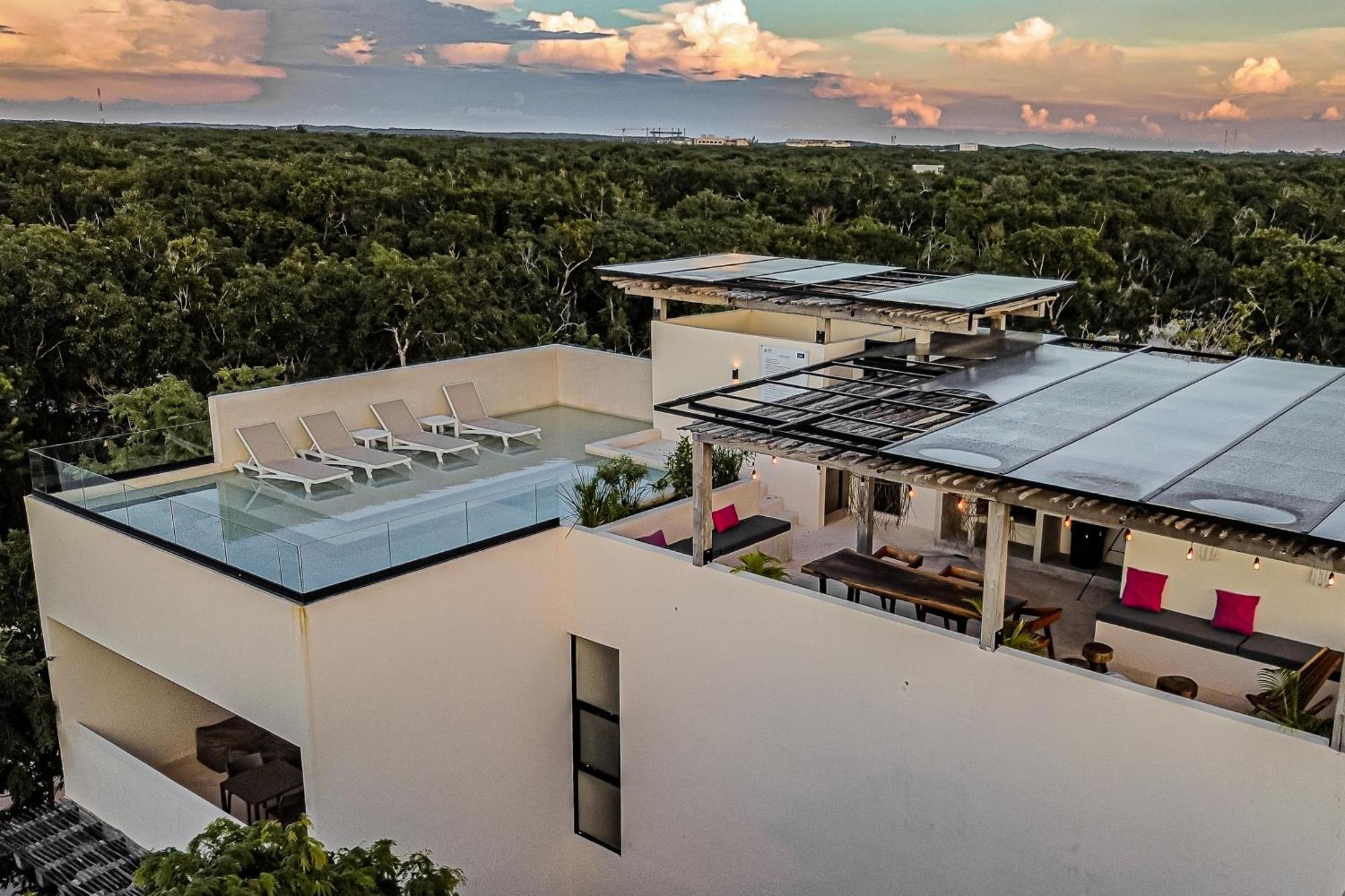 Downtown Delight -roof With Pool & Bbq & Jungle Gym Apartment Tulum