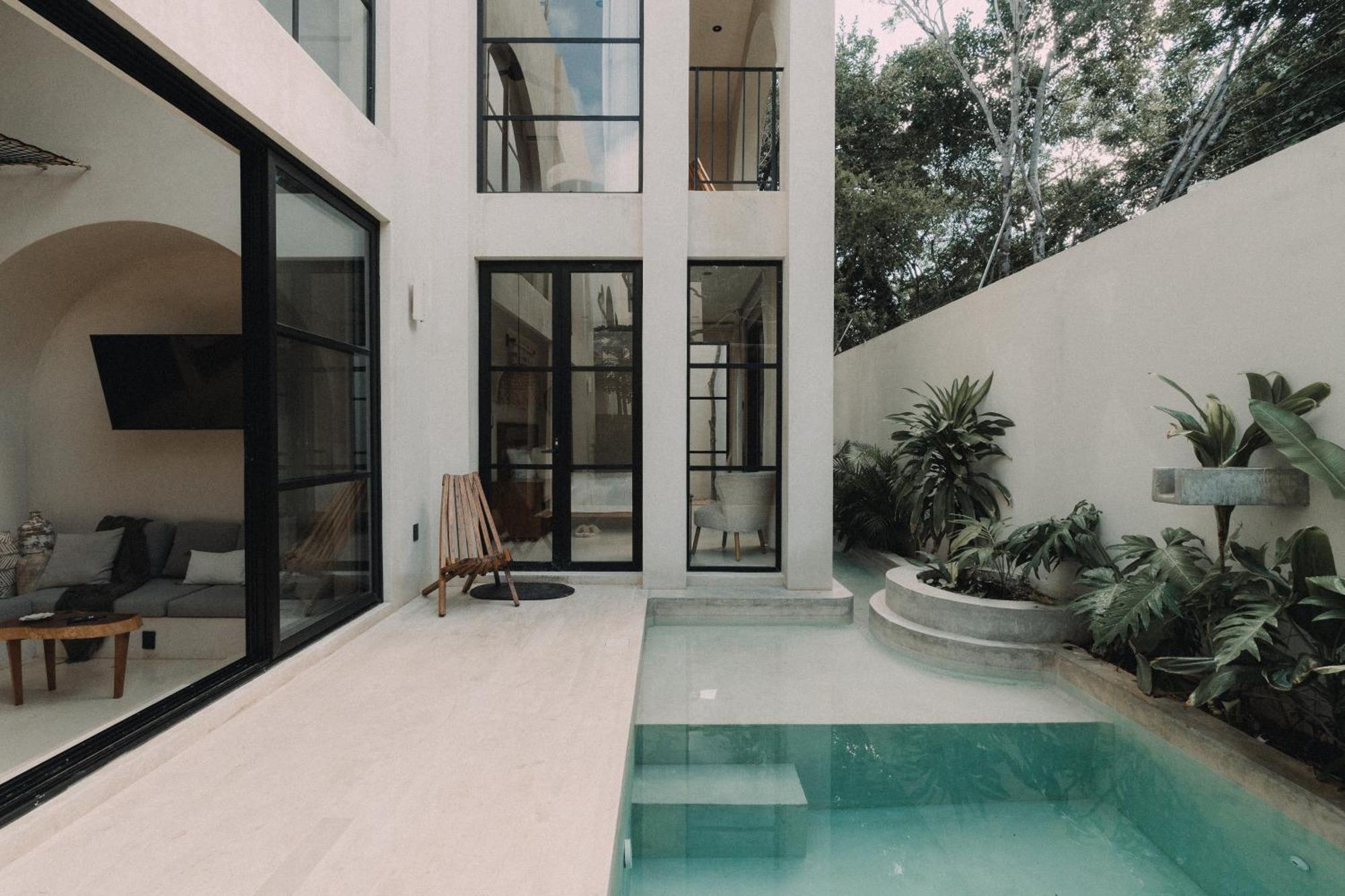 Architects Dream Stylish 4-bedroom Pousada