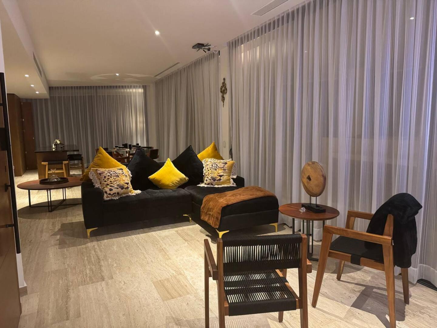 Apartment Luxury Jaguar Penthouse Private Pool