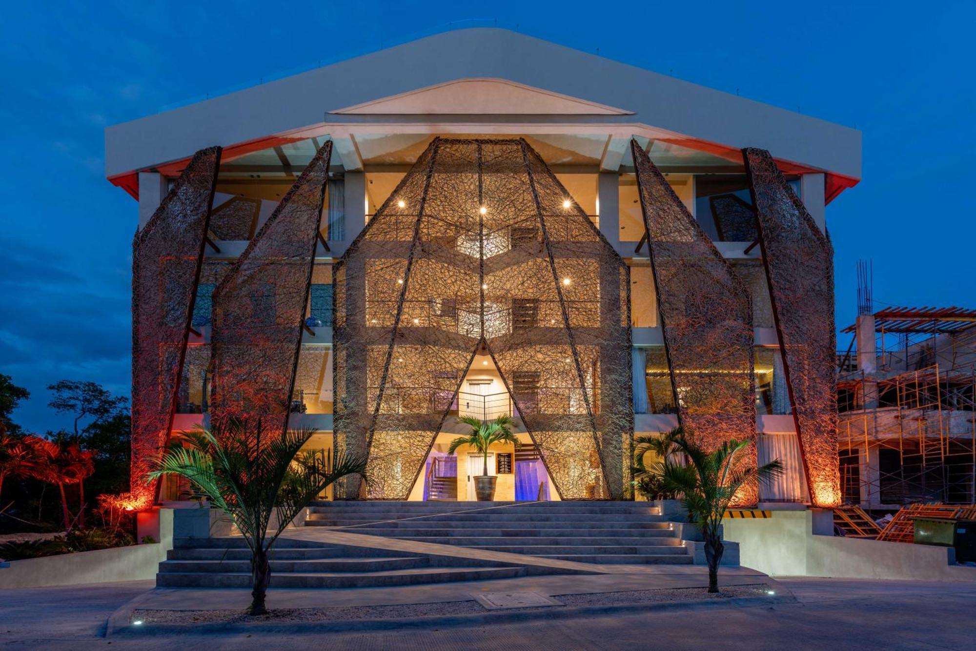Akua Mexico Aparthotel