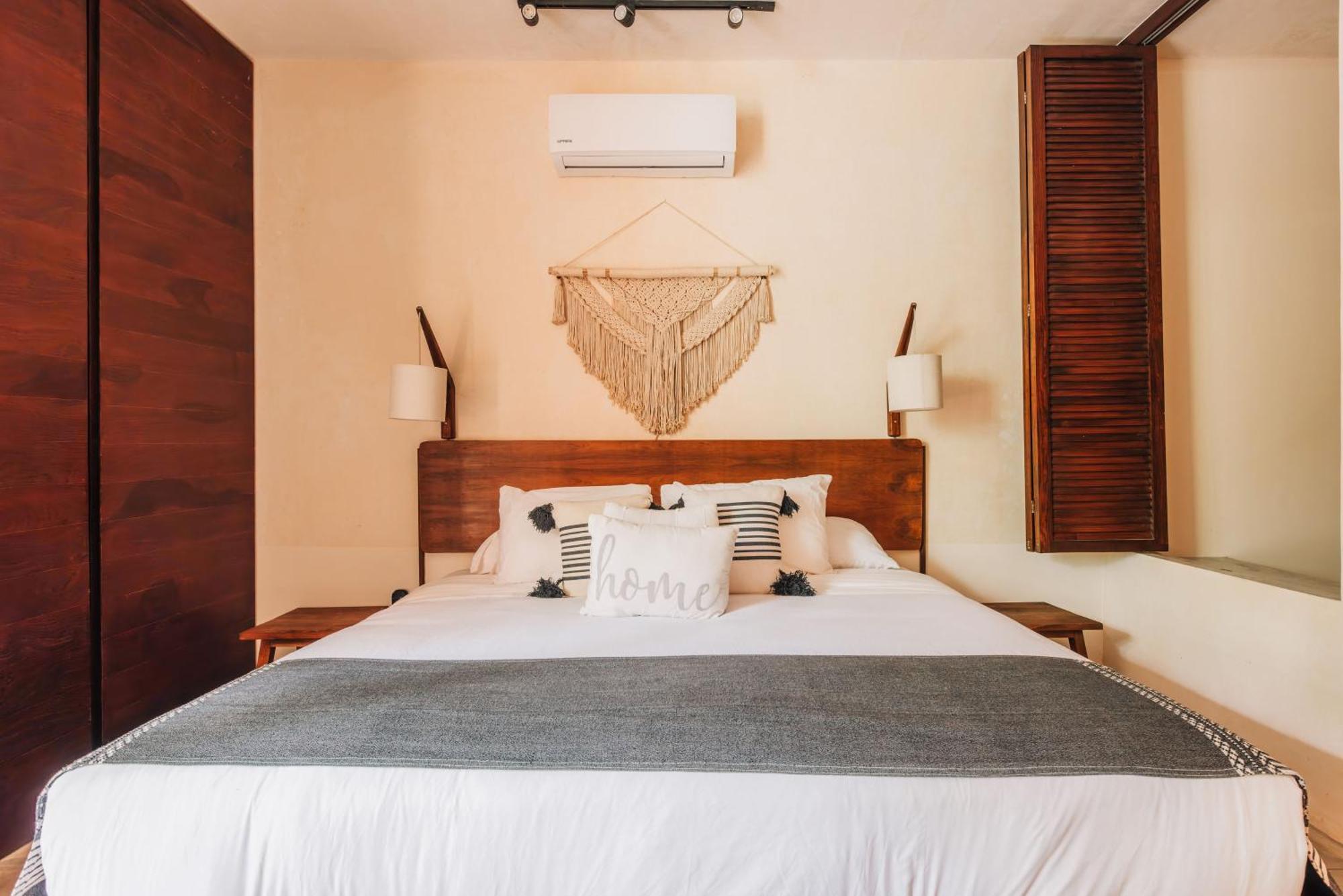 Spacious, Stylish, Comfortable, 2bd 2bth Condo,private Pool 24hr Concierge Aparthotel Tulum