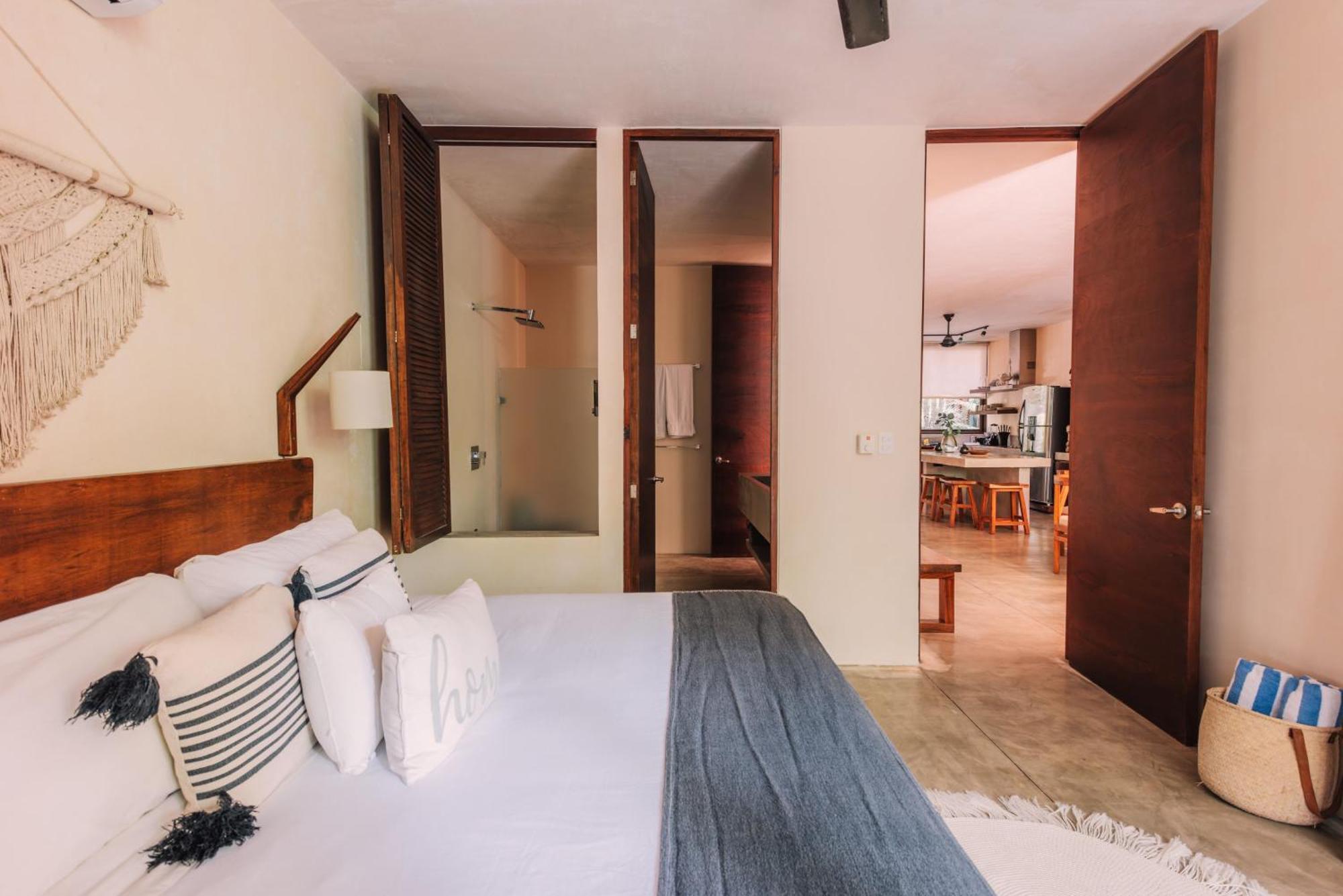 Spacious, Stylish, Comfortable, 2bd 2bth Condo,private Pool 24hr Concierge * Tulum