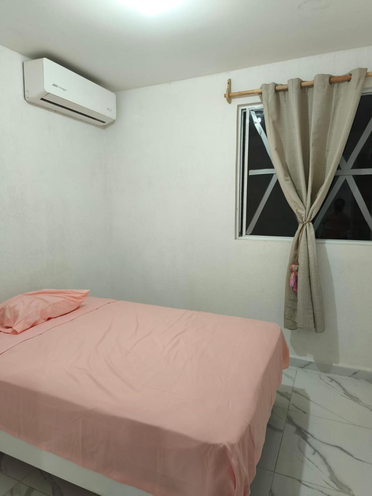 Me Facinas Dianis Apartment