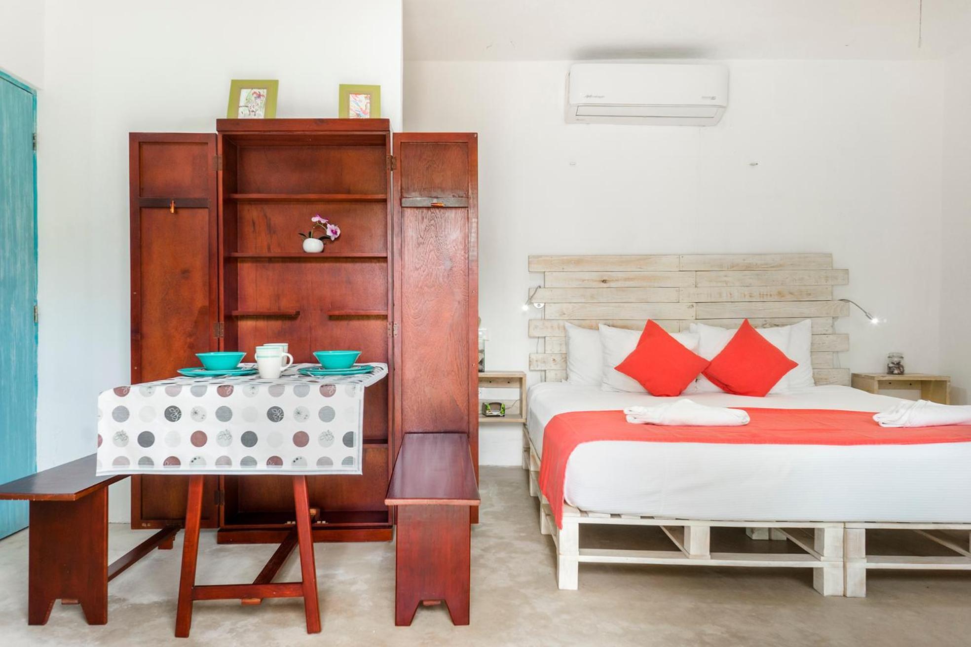 Casa Toloc Aparthotel Tulum