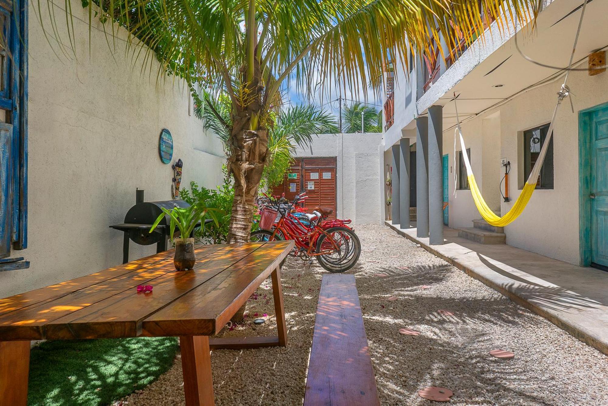 Casa Toloc Aparthotel 4*