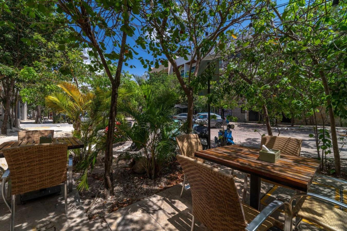 Lux With Rooftop Pool Gym Private Balcony Holiday home Tulum