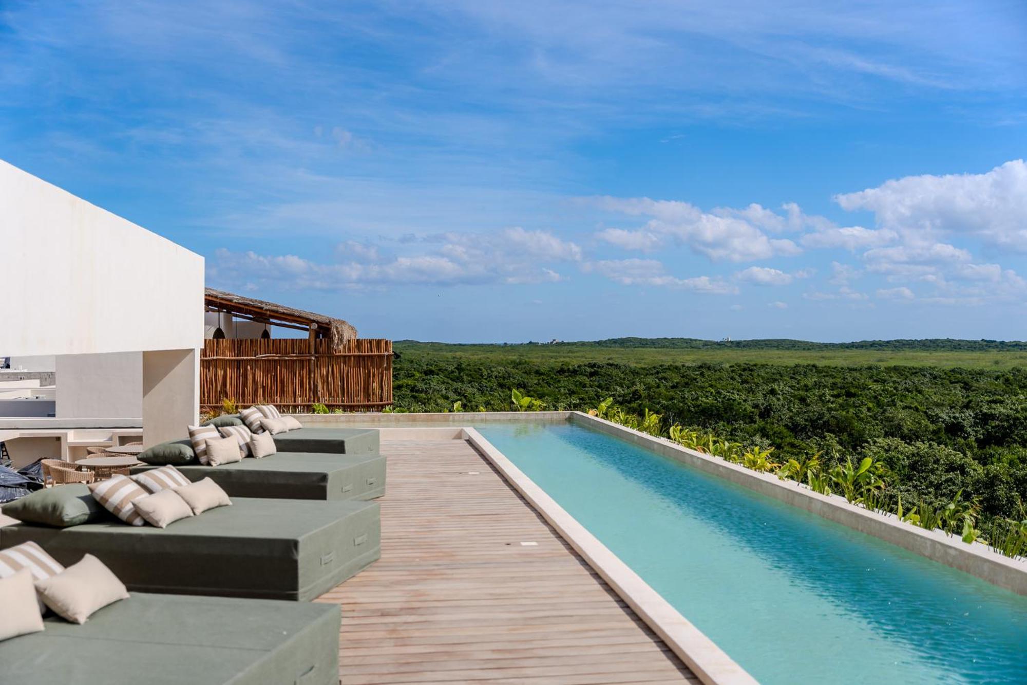 Luxury Jungle By Casago