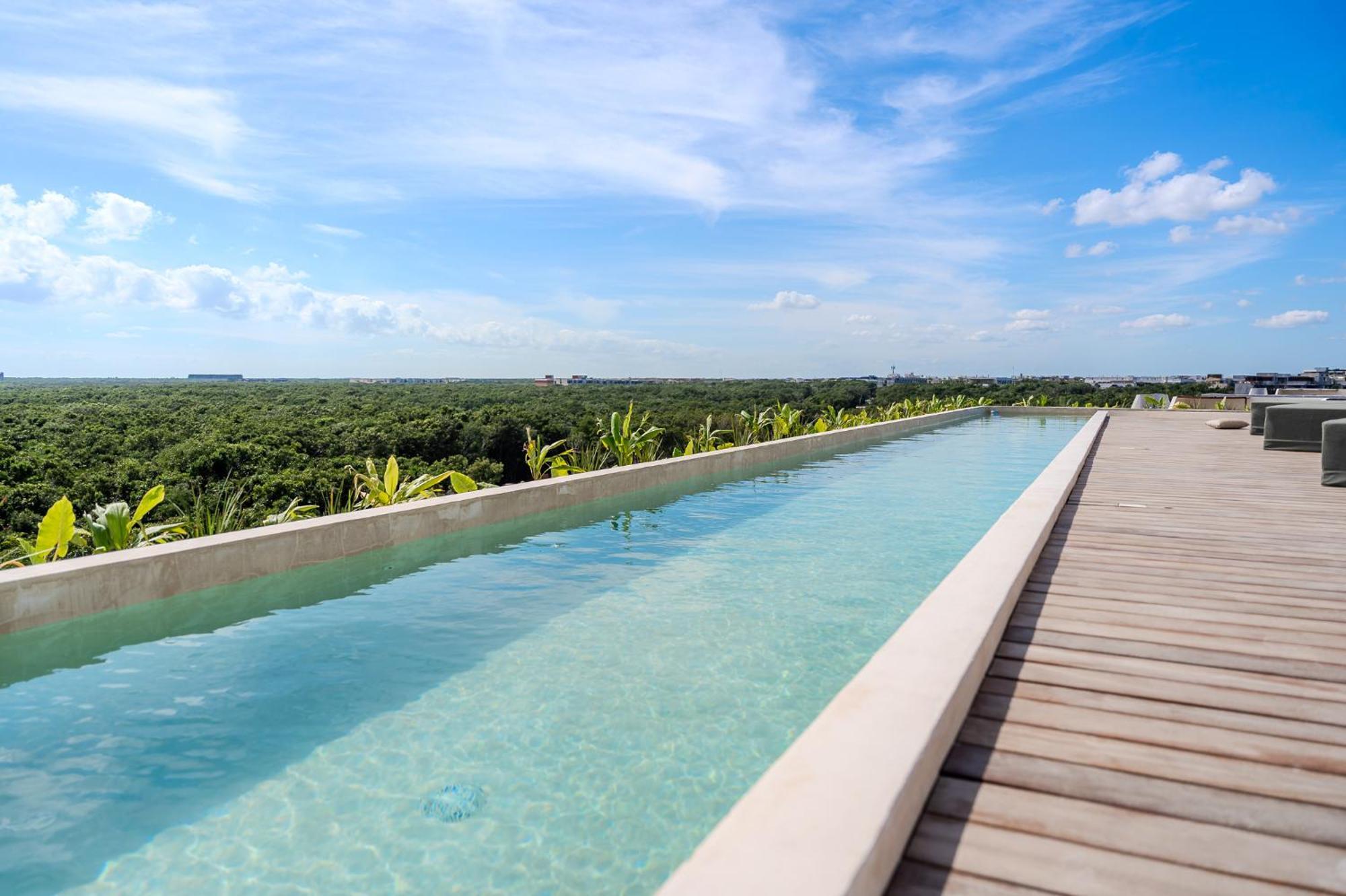 Luxury Jungle By Casago *