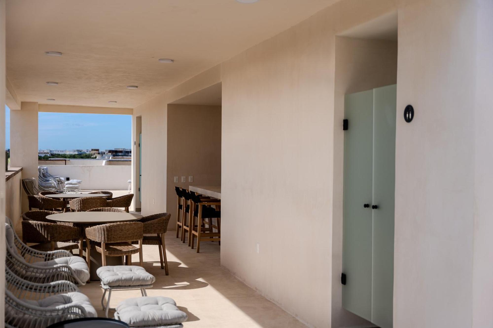 Tropical 2 Bedroom | Private Balcony & Rooftop | Casago