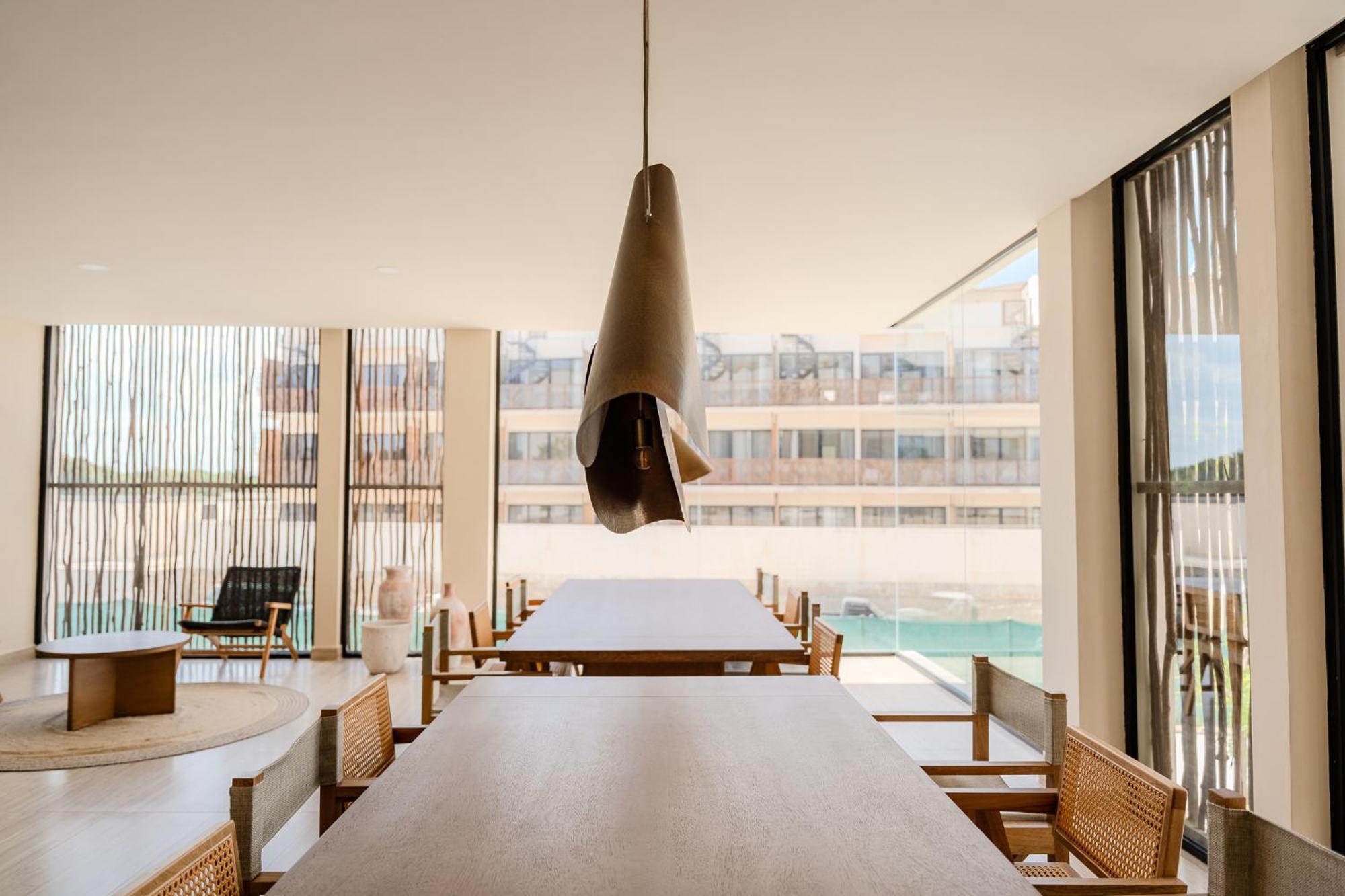 Holiday home Tropical 2 Bedroom | Private Balcony & Rooftop | Casago