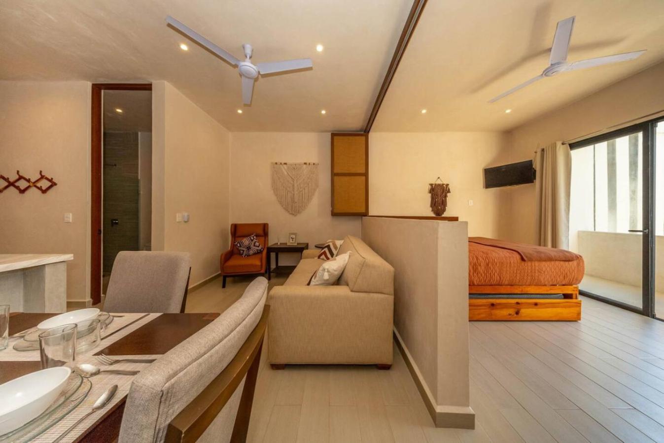 1 Bedroom With Rooftop Pool In Jungle At Paraiso Apartment *