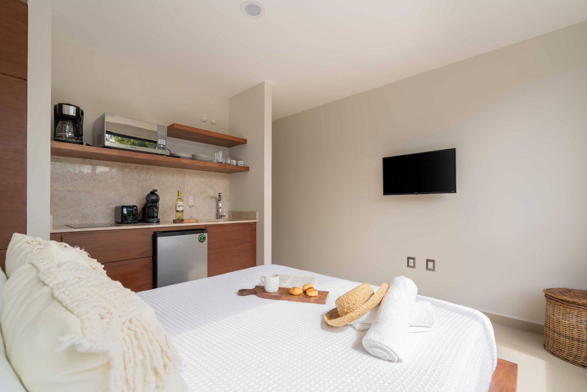 Apartment Phimai & Infinity Pool, Fast Wifi, Nespresso & Netflix Tulum