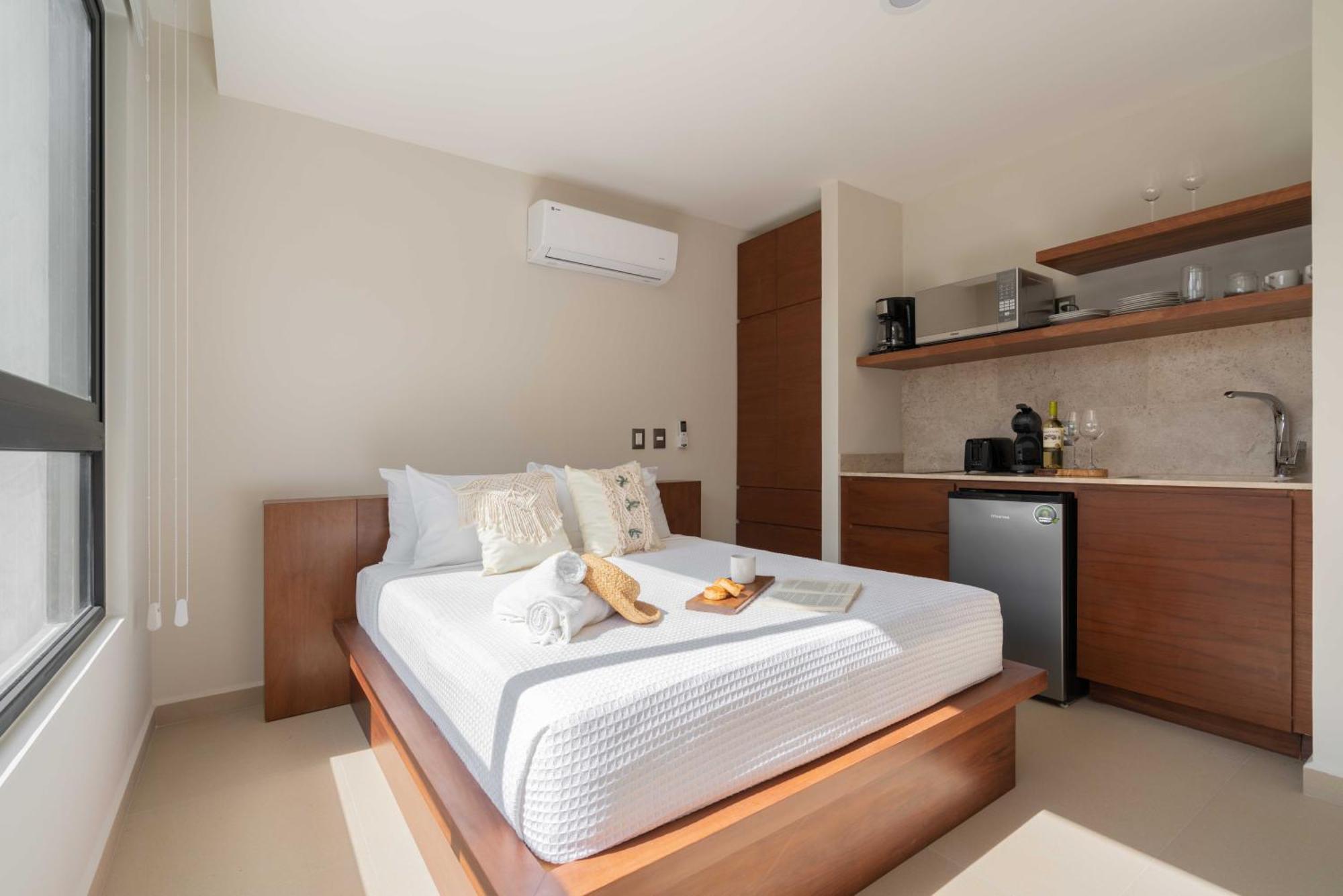 Phimai & Infinity Pool, Fast Wifi, Nespresso & Netflix * Tulum