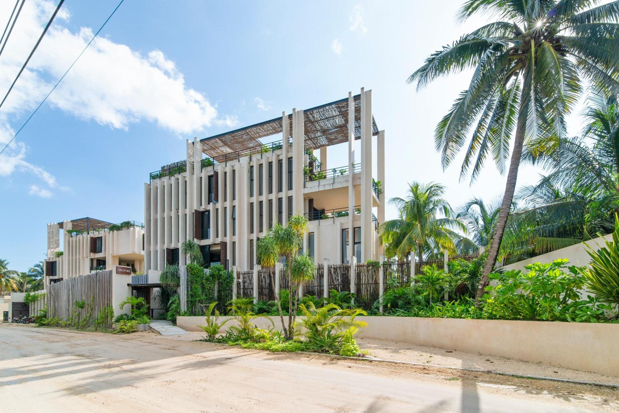 Front Luxury In Apartment *