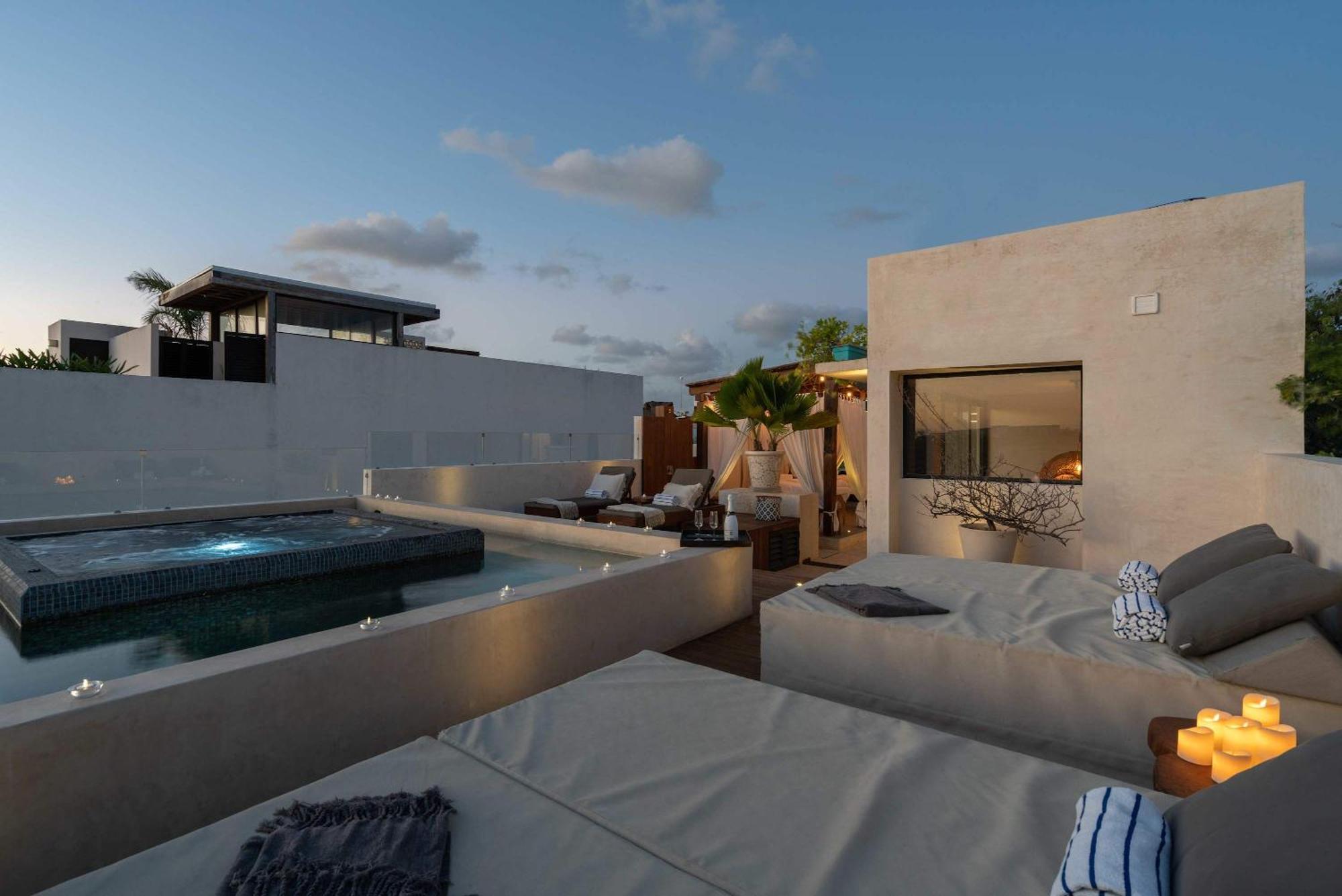Exclusive 20 Guest Pool Tubs And Concierge * Tulum
