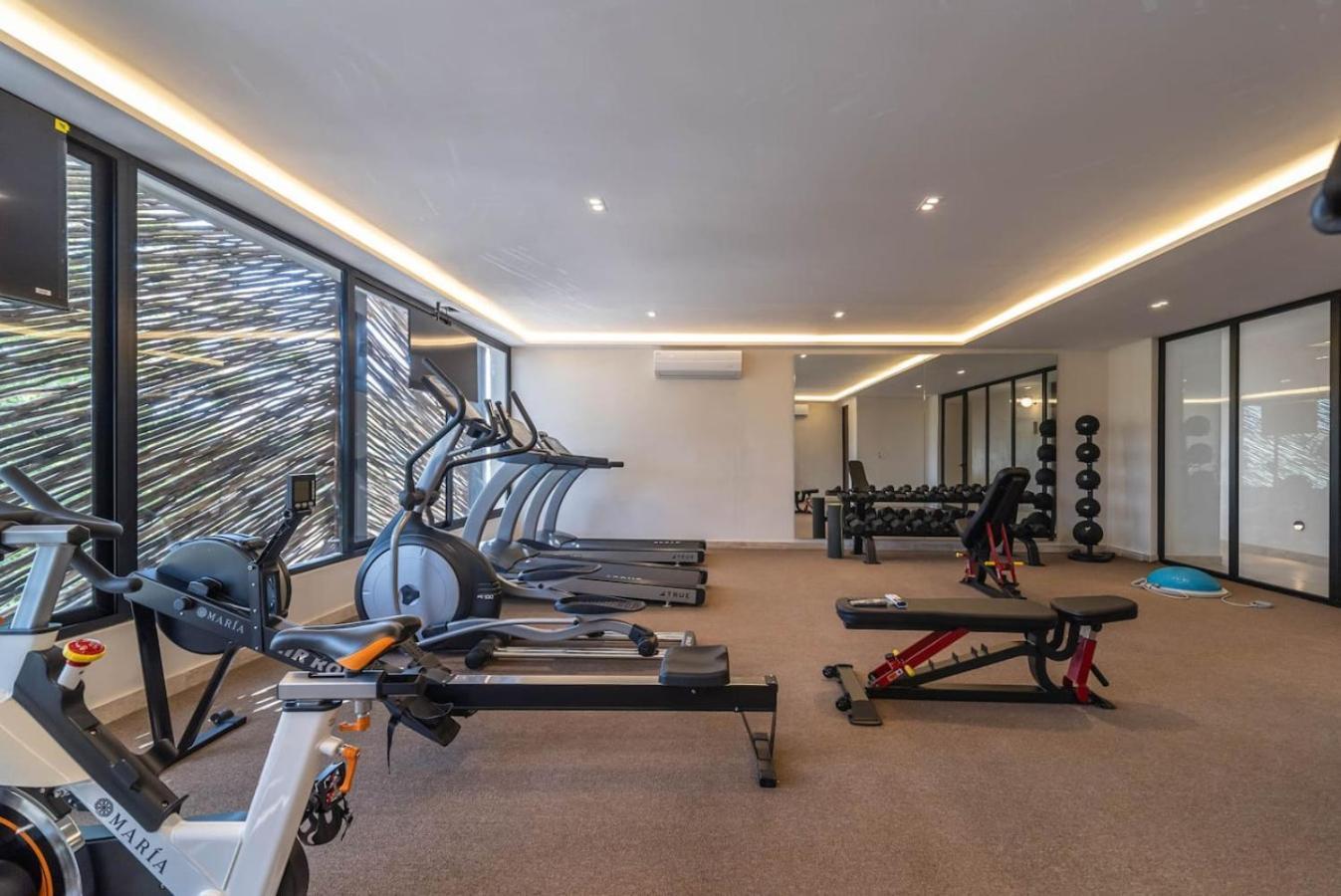 Lux 2br With Rooftop Pool And Close To *
