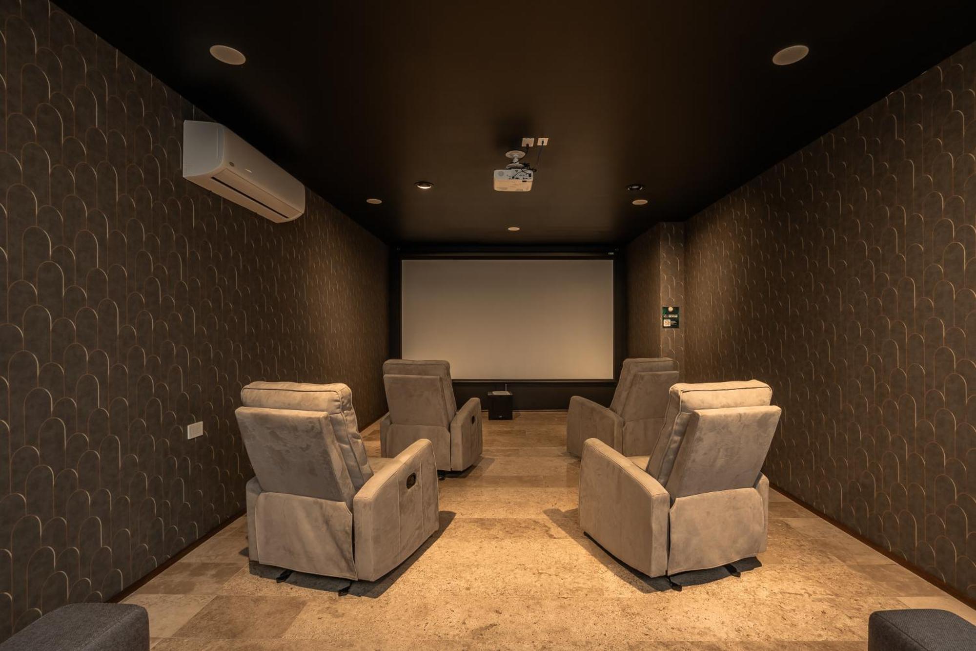 Apartment Estudio Lujoso, Downtown, Close To Restaurants *