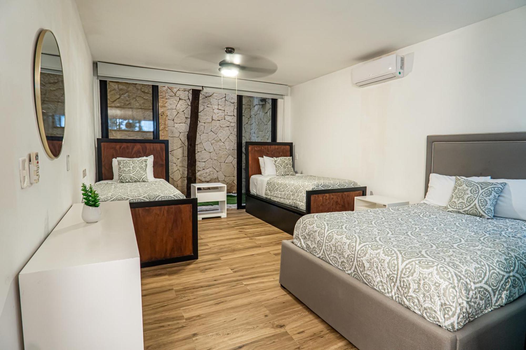 Two-condos House In Great Location With Rooftop And Pool And Bbq Holiday home *