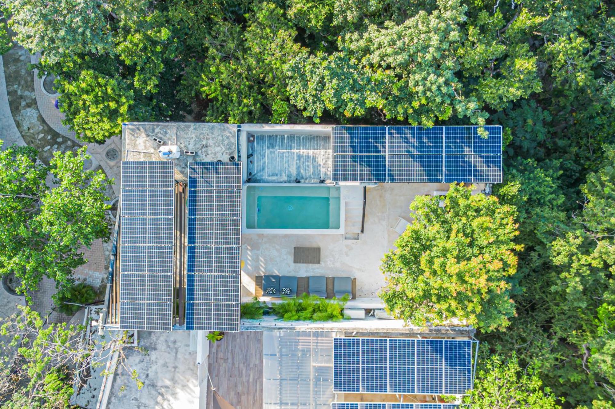 Two-condos House In Great Location With Rooftop And Pool And Bbq Tulum
