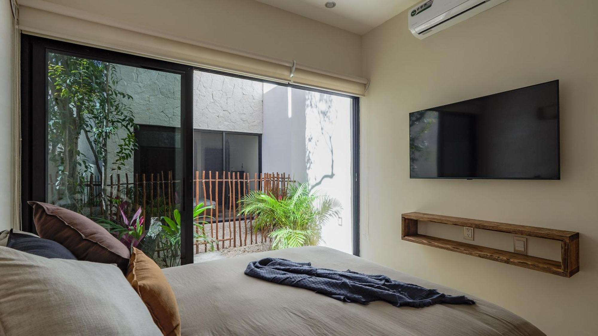 Divine House With Private Roof And Pool Only 1km From The Holiday home *