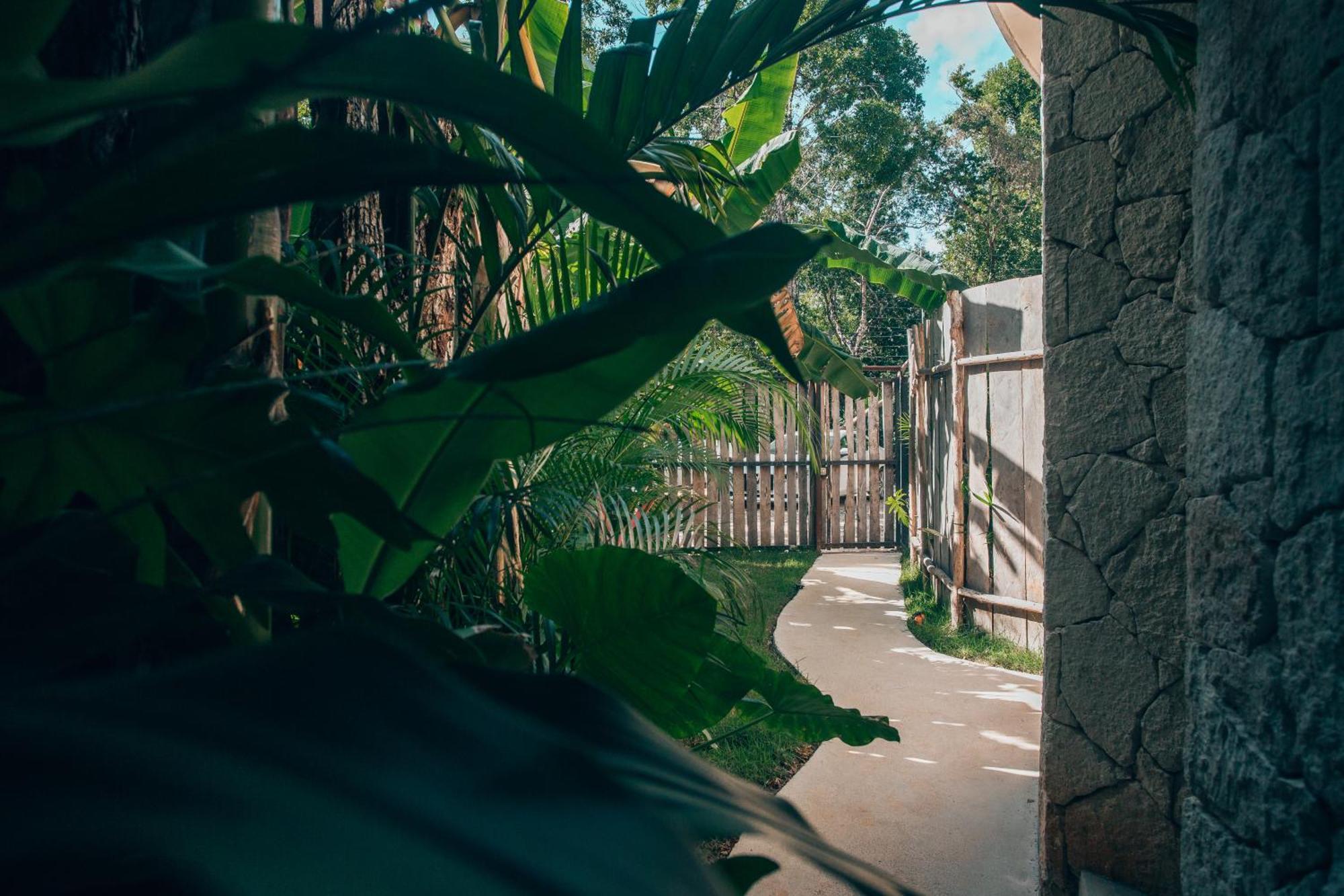 Villa Jungle Rooftop -priv Pool-bathtub-jacuzzi 2a *