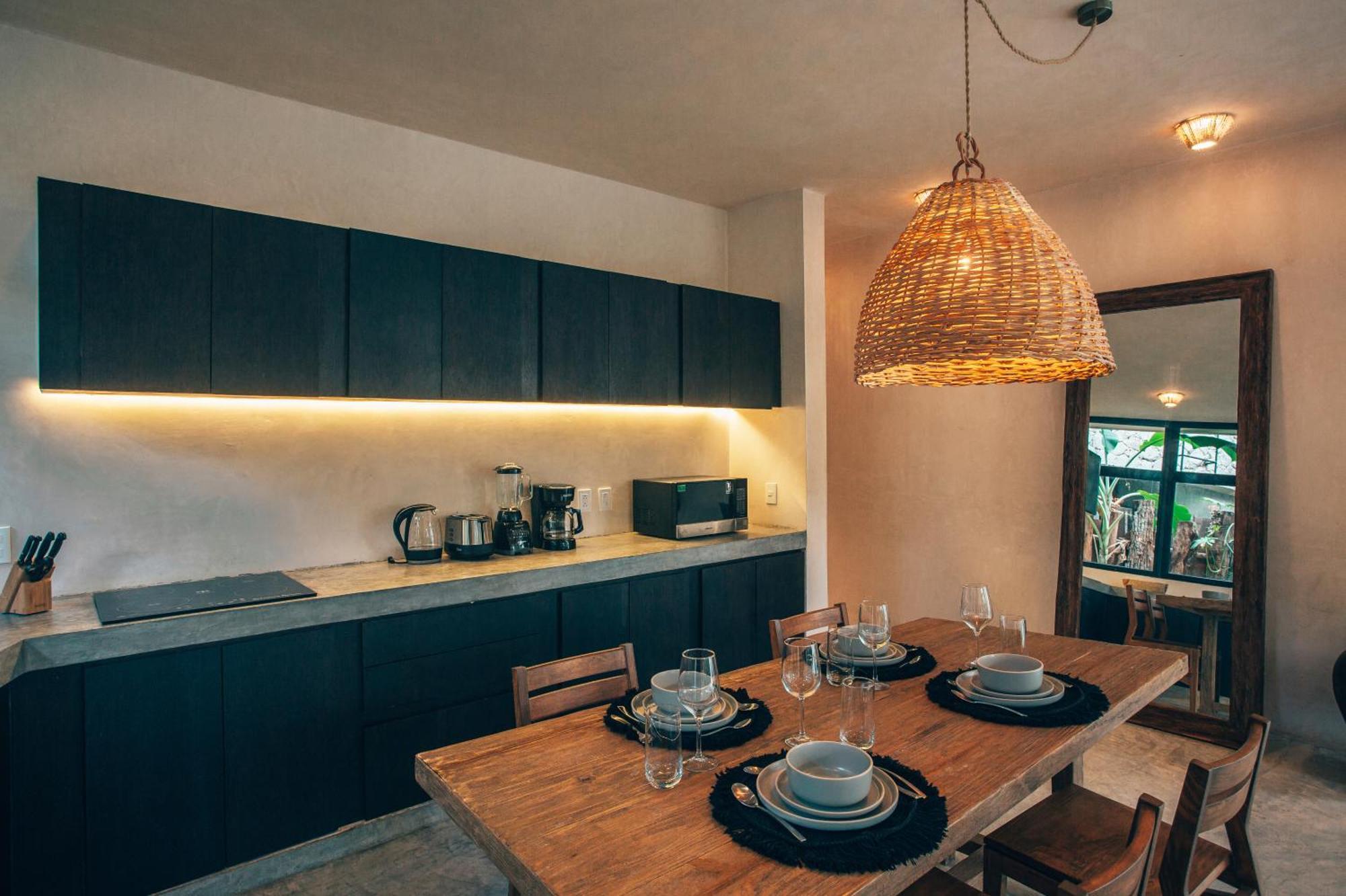 Jungle Rooftop -priv Pool-bathtub-jacuzzi 2a