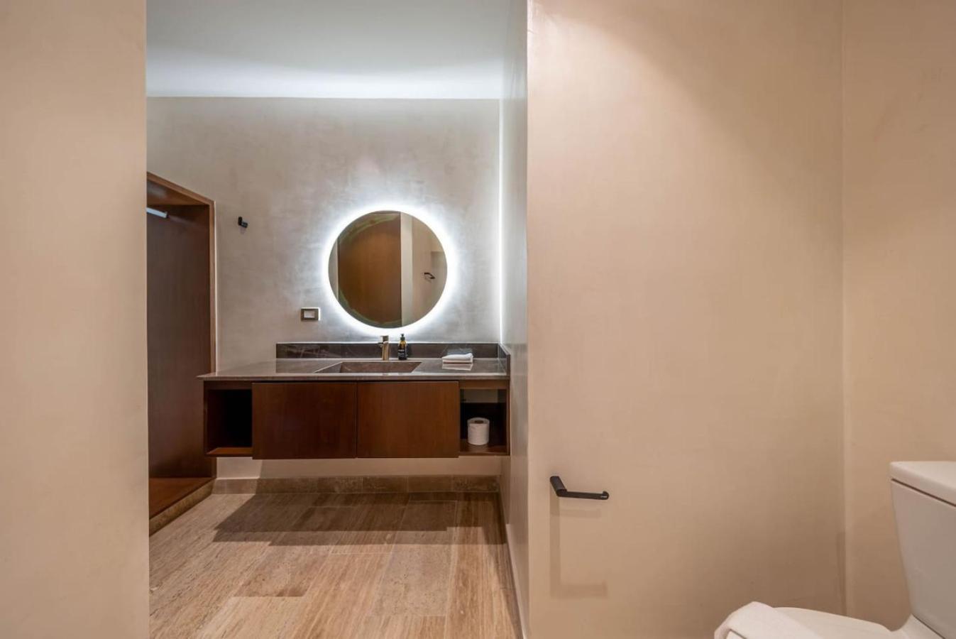 Casa de férias Lux 2br W Rooftop Pool And Close To *