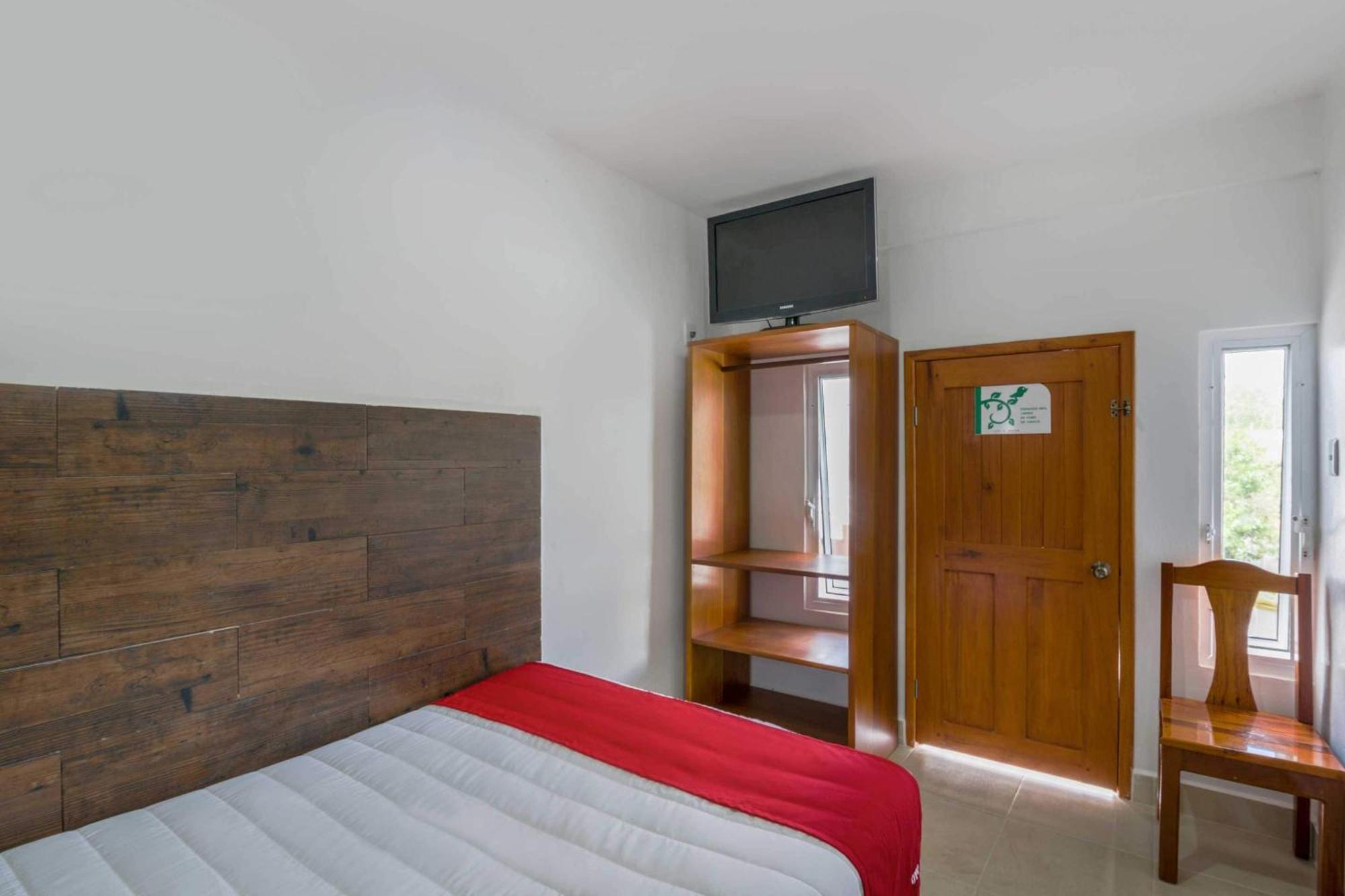 Oyo Palma Real Hotel