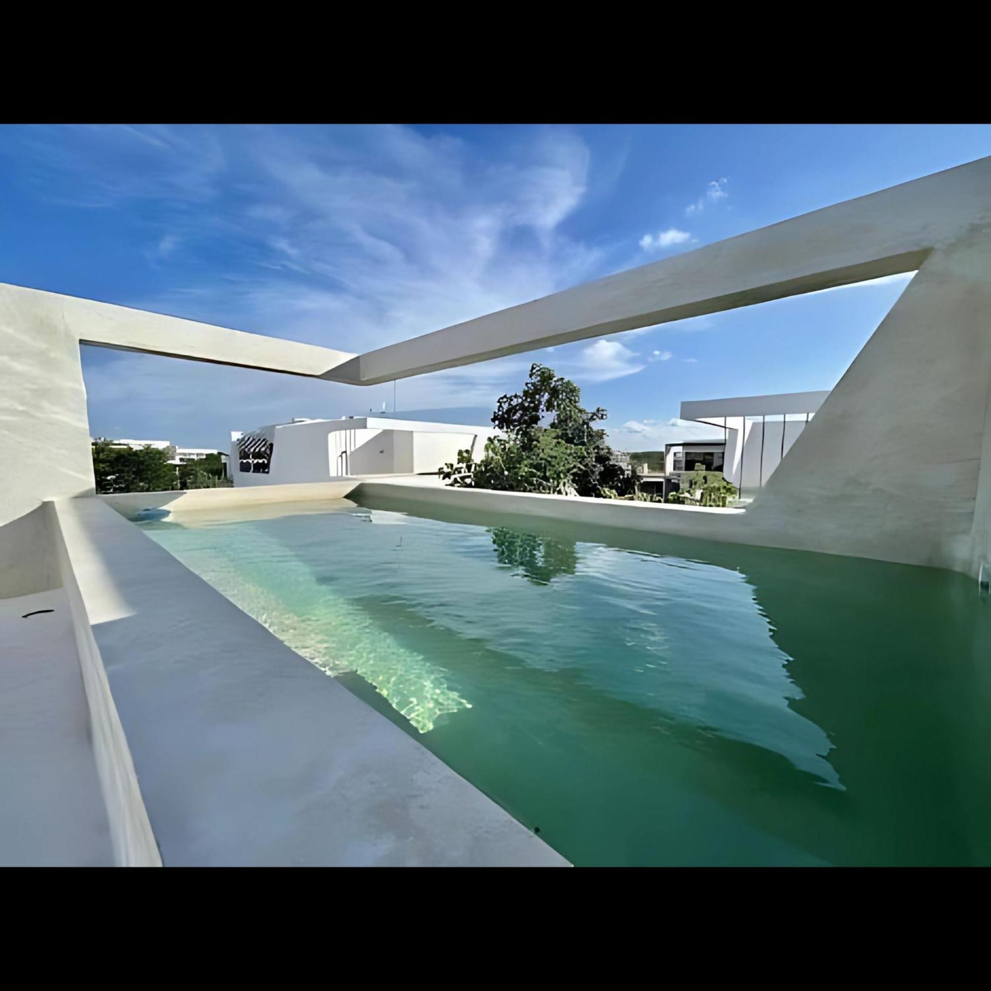 Discover Your Sanctuary Stylish In Vibrant La Veleta Apartment