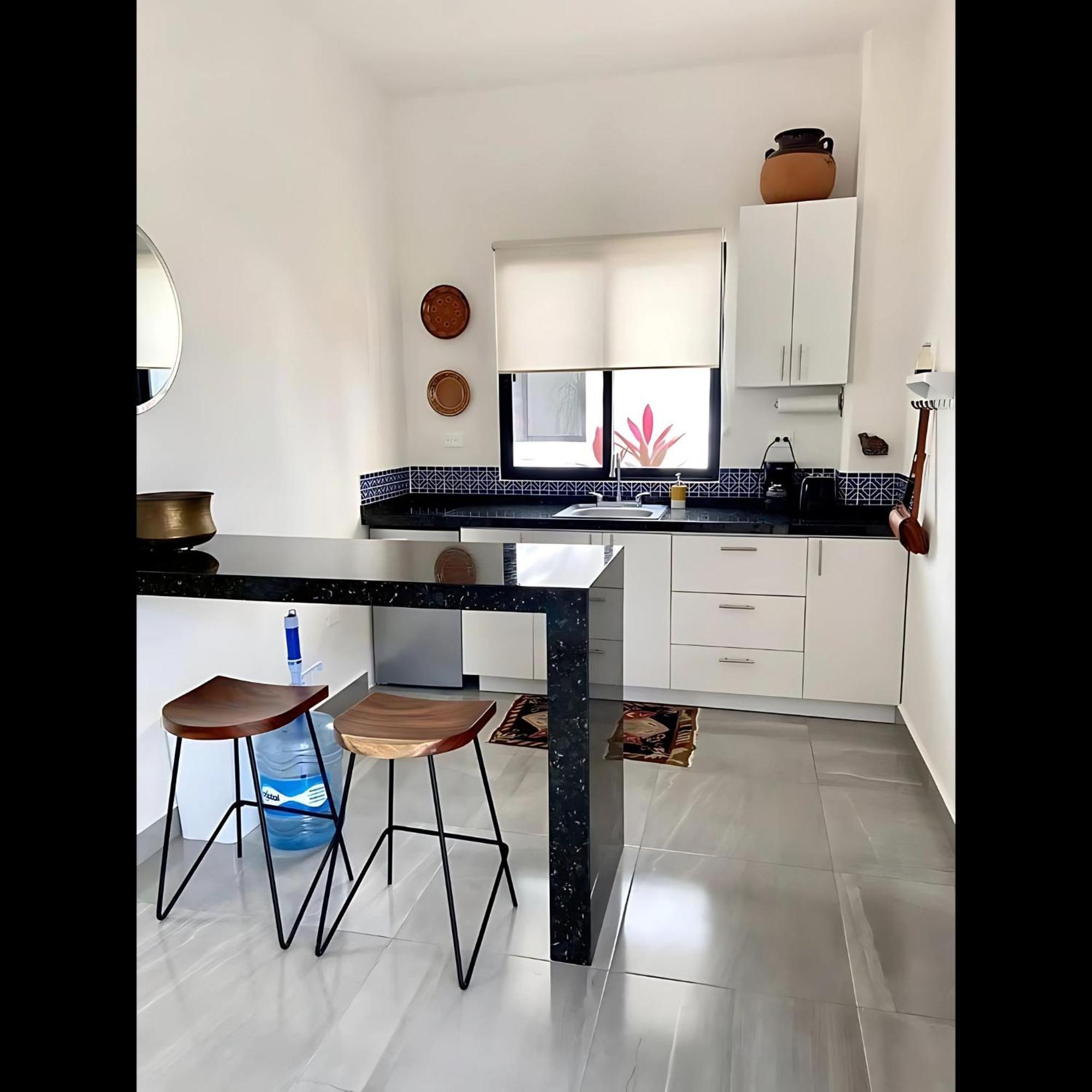 Discover Your Sanctuary Stylish In Vibrant La Veleta Tulum