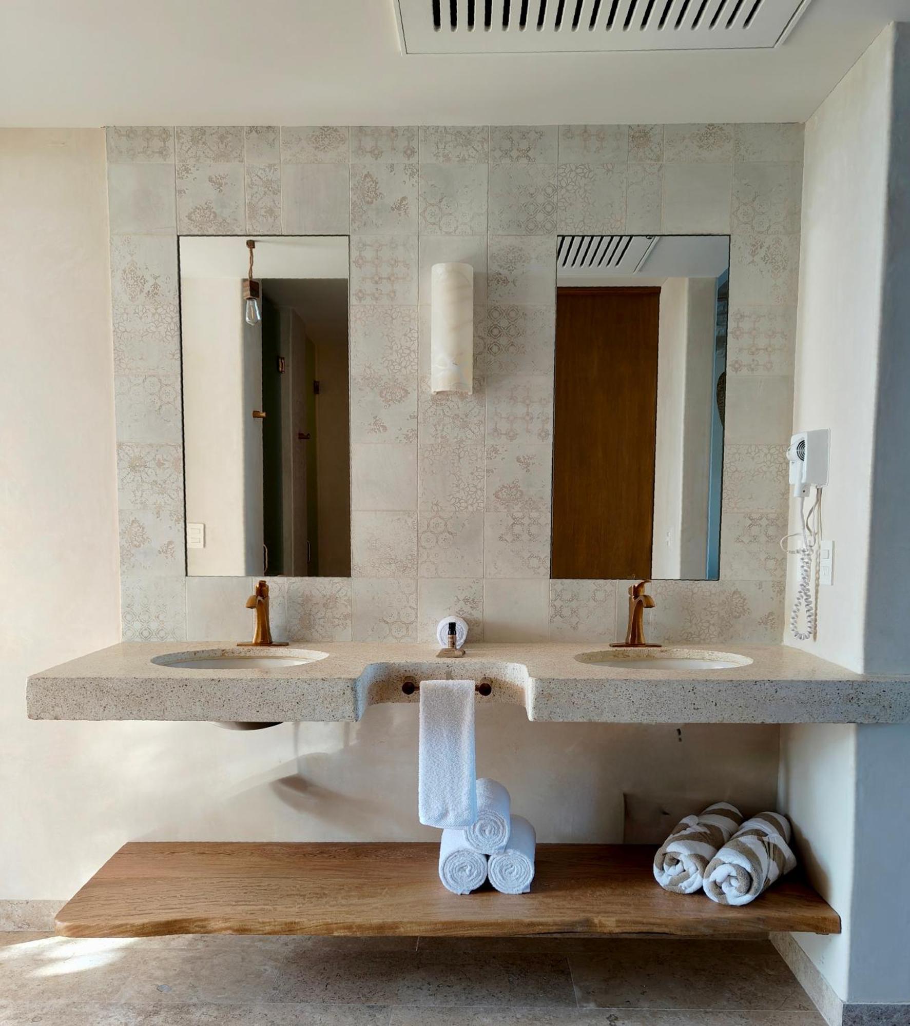 Azucar 3* Tulum