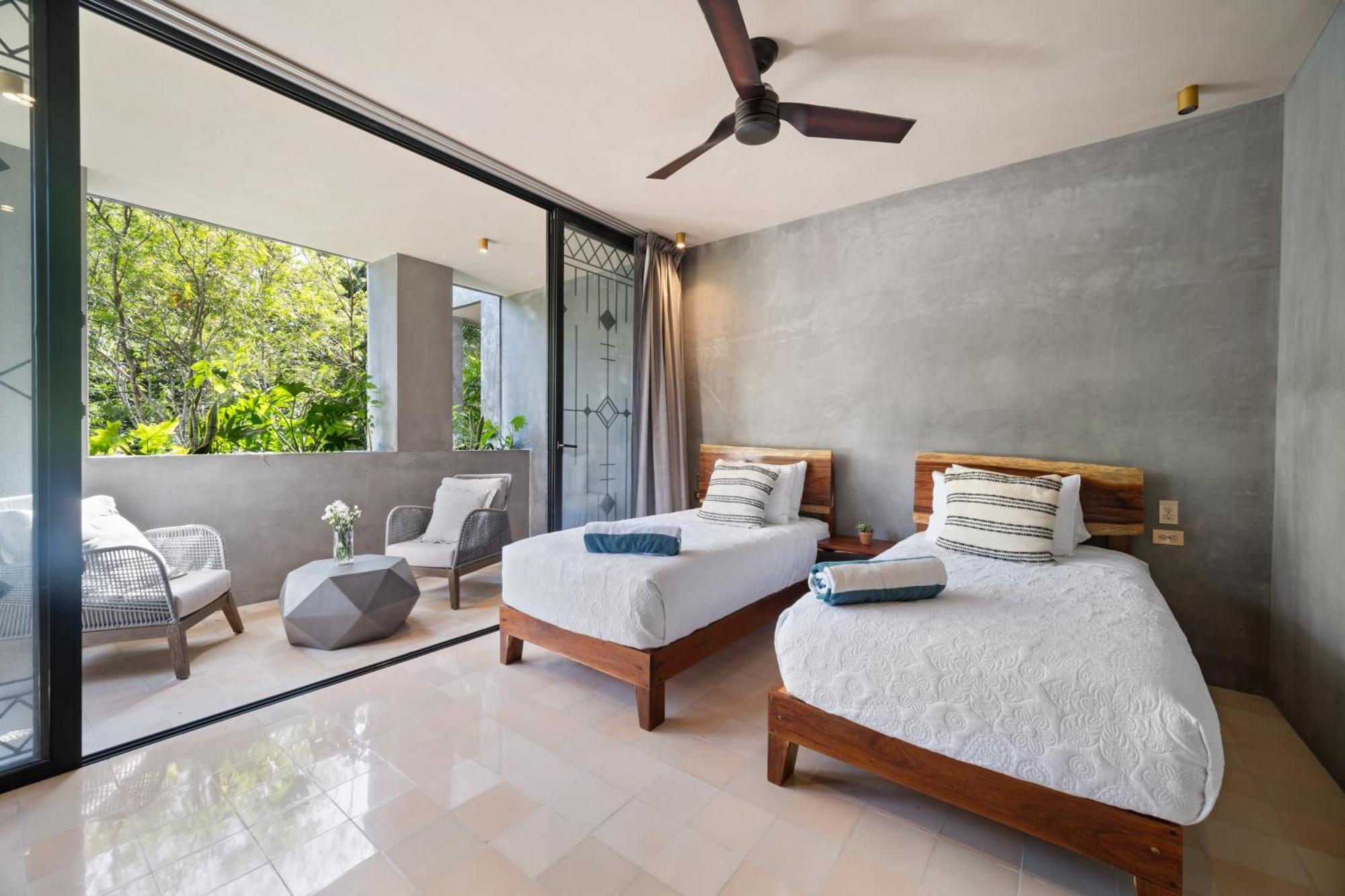 2br Jungle Ph W Private Pool, Rooftop, Apartment