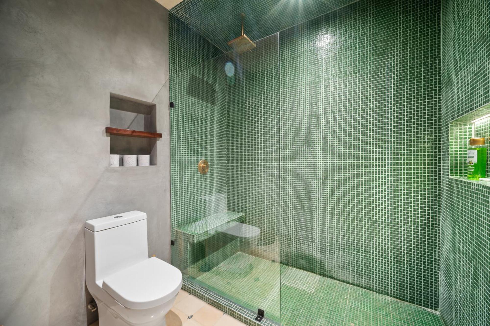 2br Jungle Ph W Private Pool, Rooftop, Apartment *