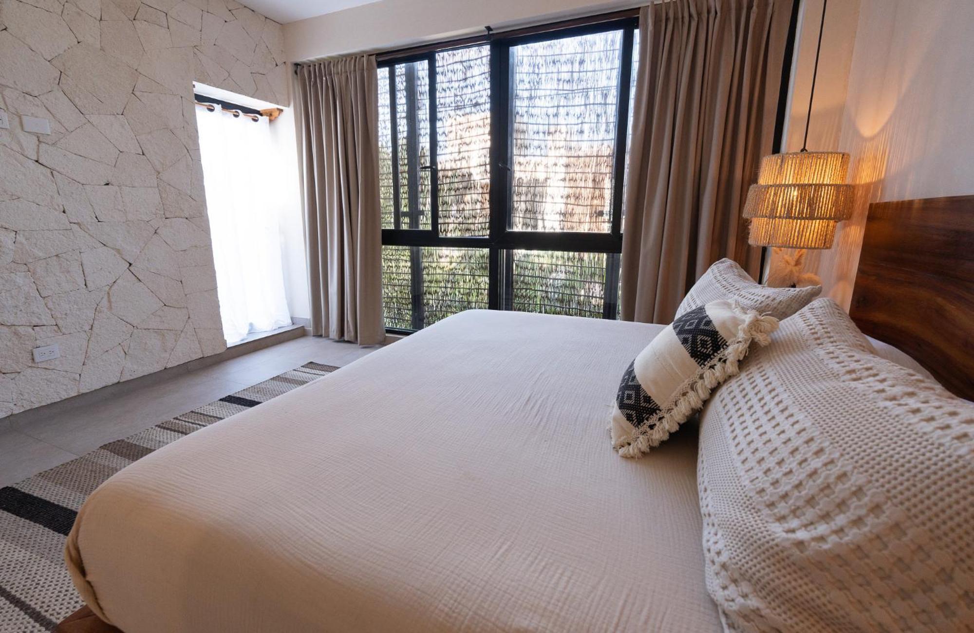 Toh - 2 Bedroom Apartment *