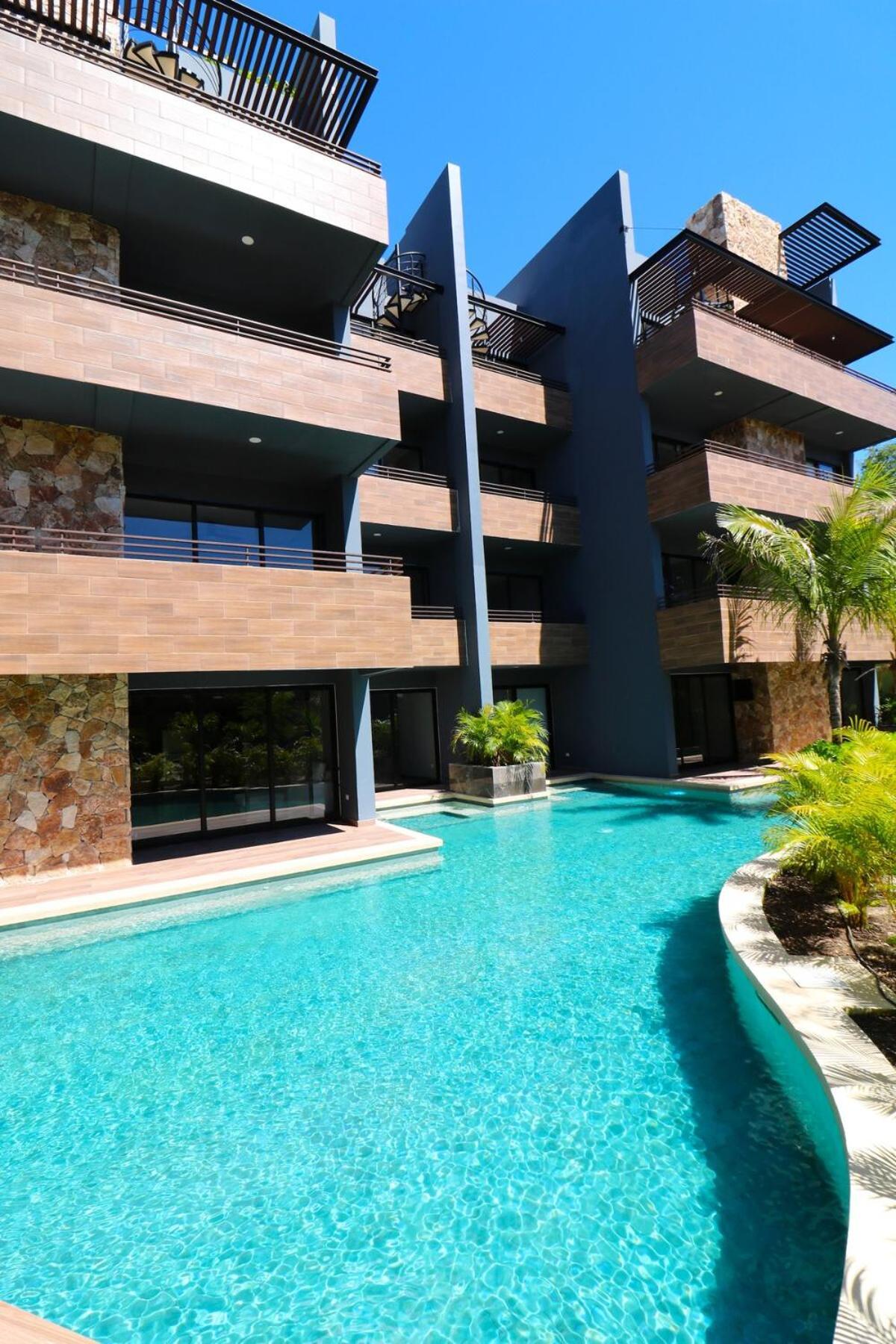 Luxurious 2br In With Breathtaking Views Apartment