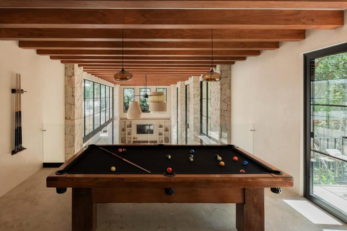 Holiday home Hacienda Babylon - 9 10 Pools Gym & Sauna *