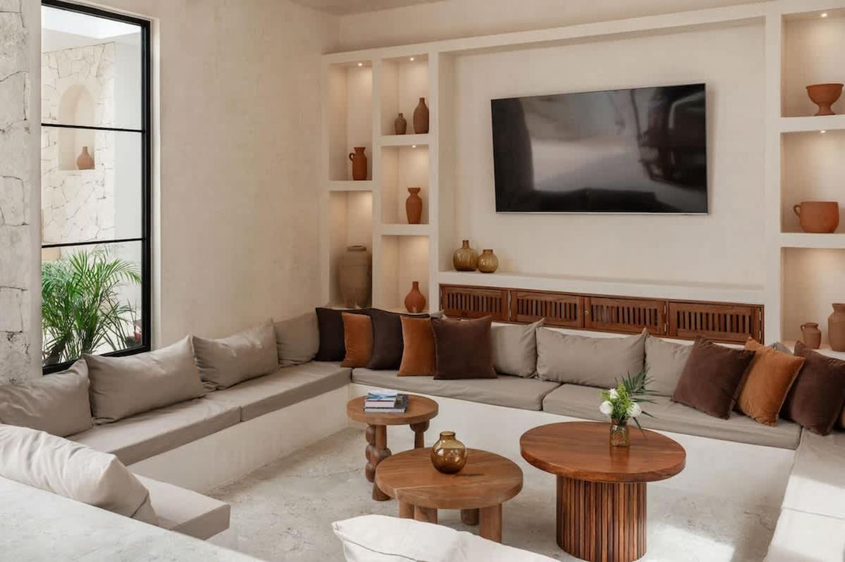 Hacienda Babylon - 9 10 Pools Gym & Sauna Tulum