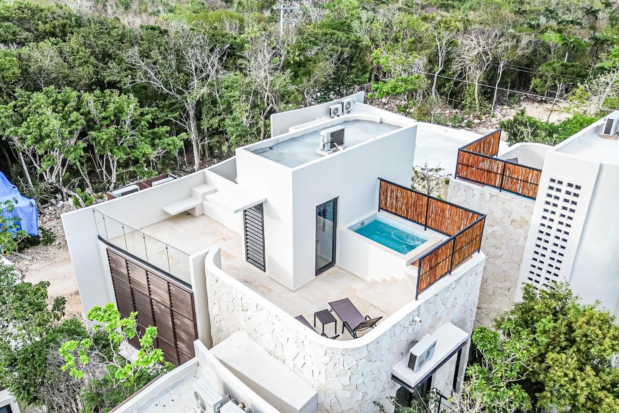 Ocean Breeze - A Few Steps From The Beach! Villa *