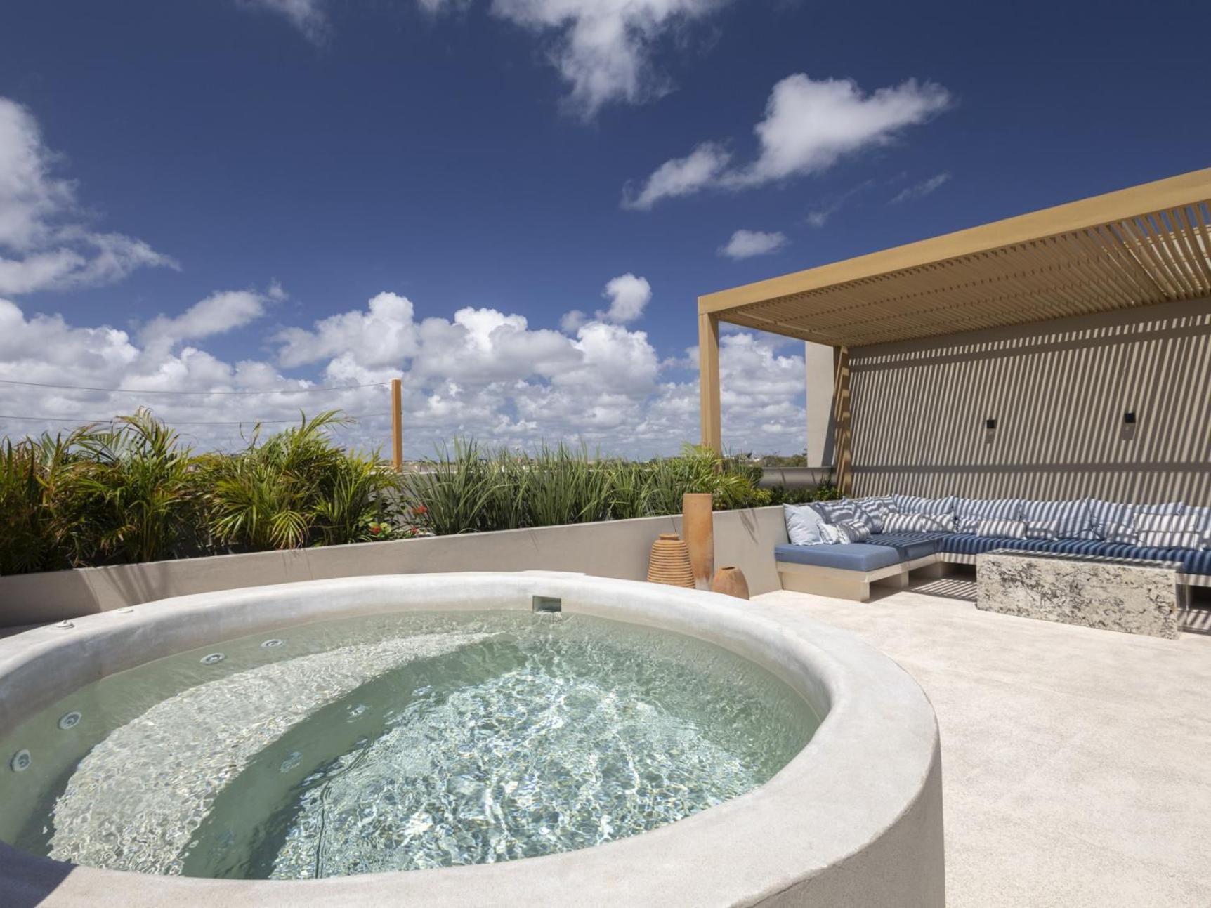 Hotel Aflora - Managed By Elite Alliance *