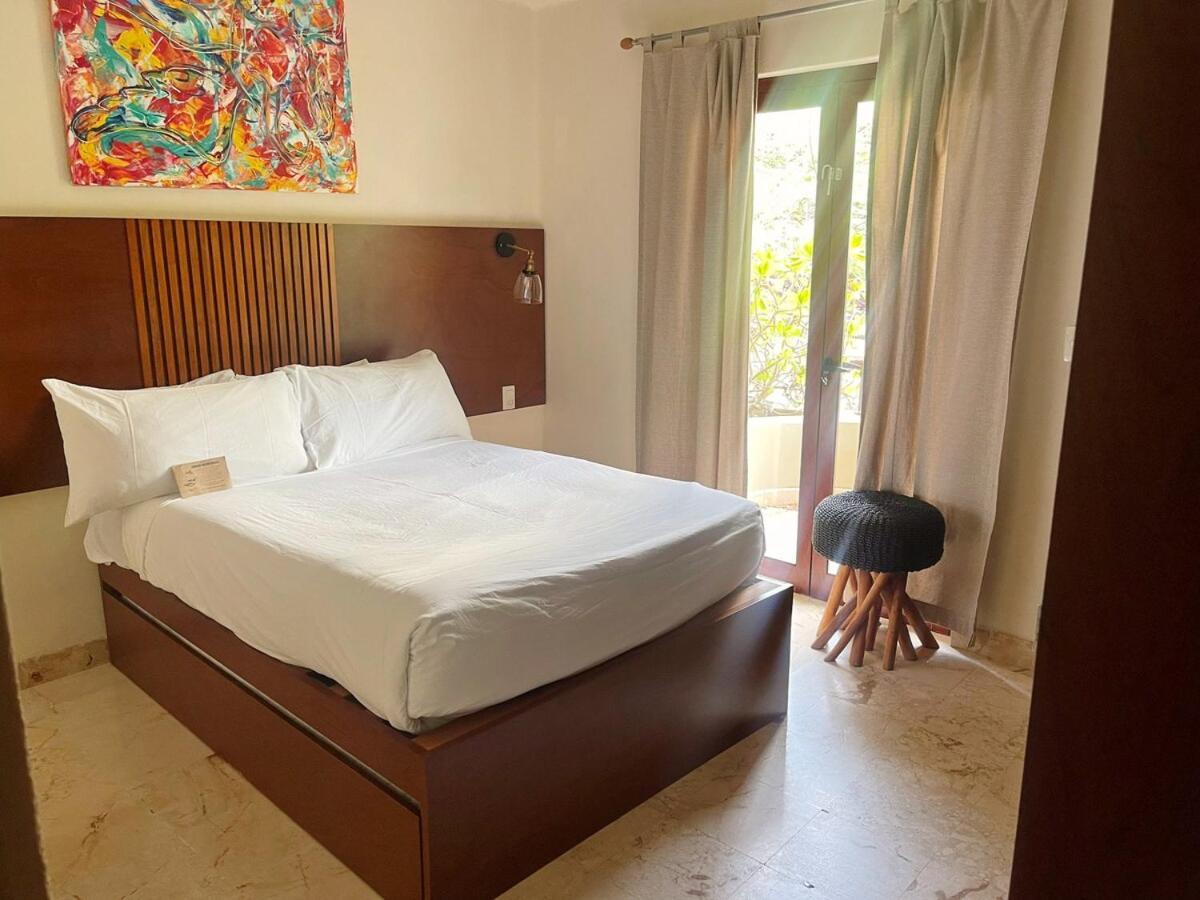 2br Kobah 1 Block To & 5th Pool Gym *