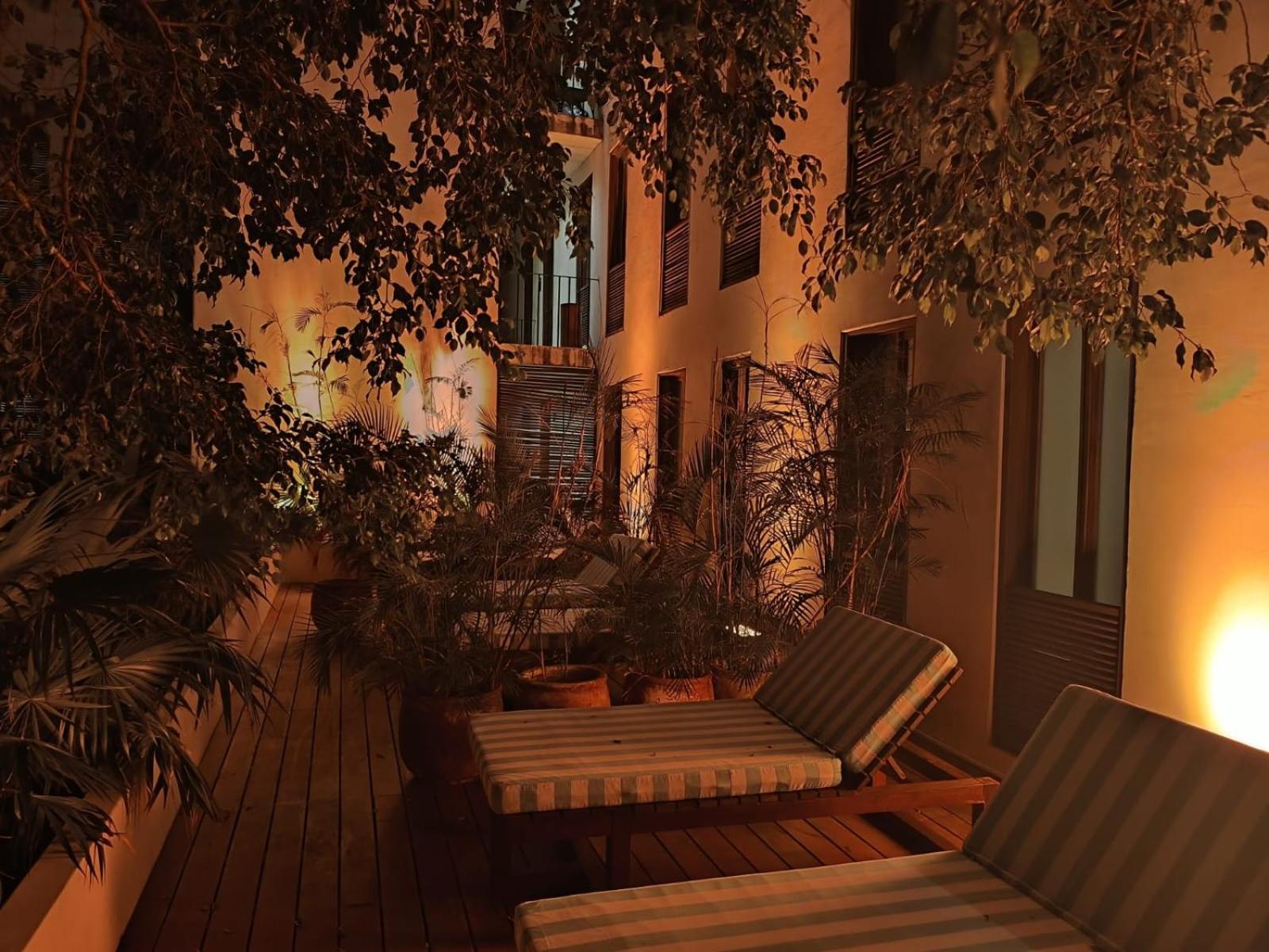 Hotel Downtown (adults Only)