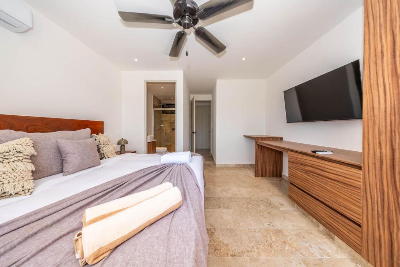 Holiday home Lux 2 Bd W Balcony, Rooftop Pool In Aldea Zama *